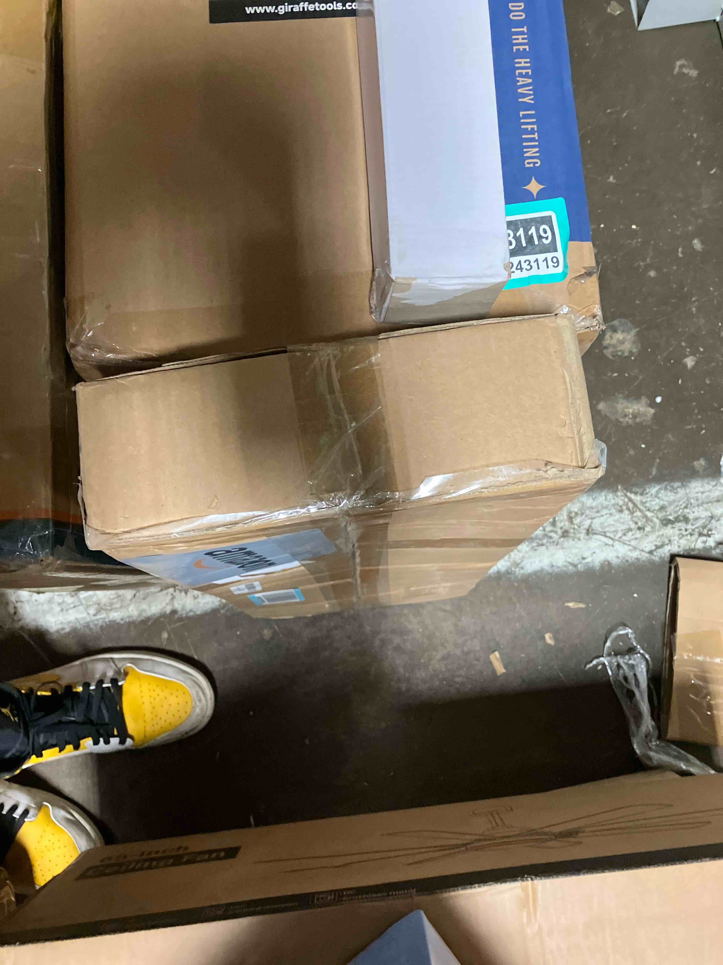 https://s3.amazonaws.com/lotting-images-prod/phillipi/TEA2243107_1750957950250.jpeg