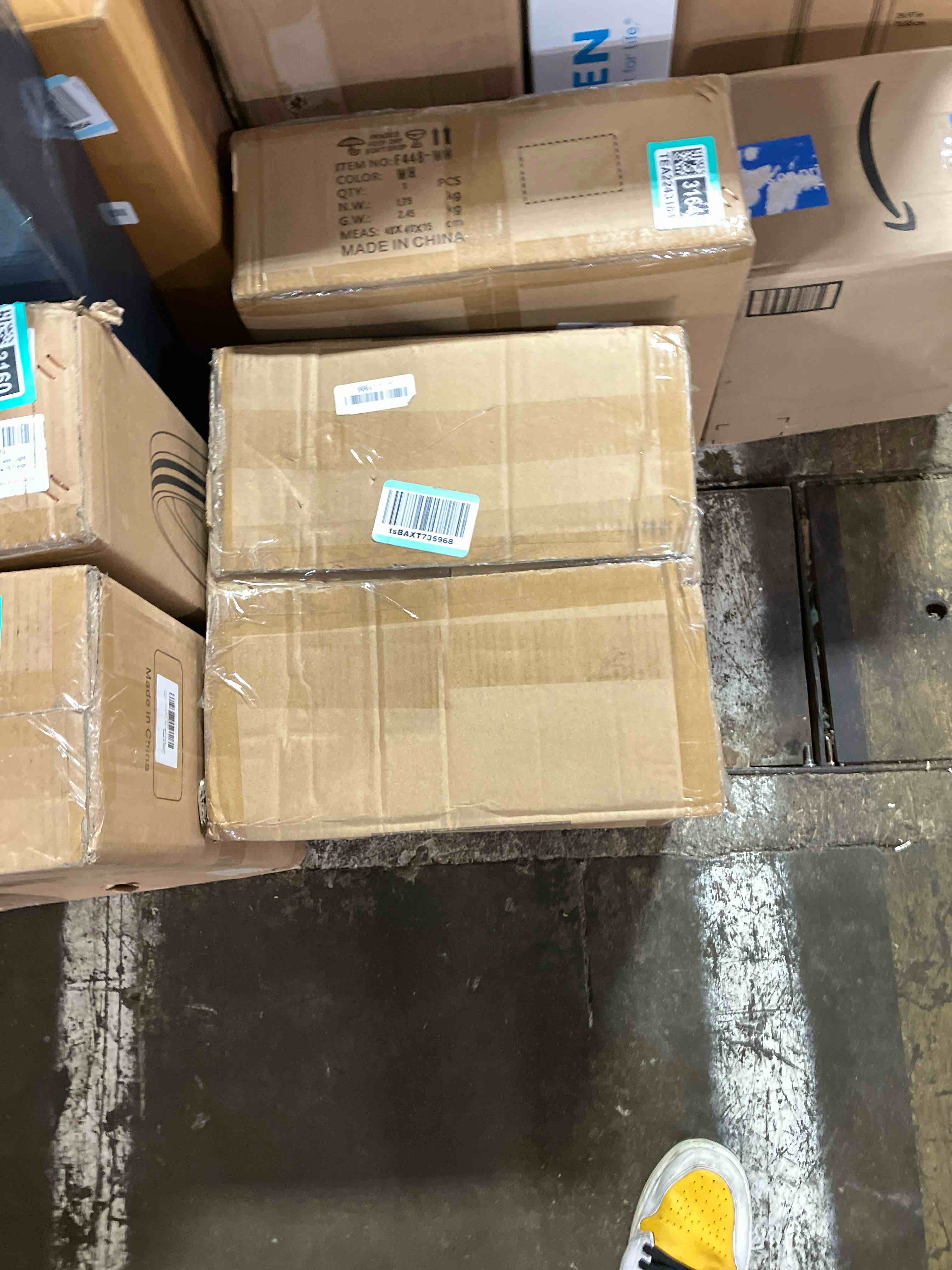 https://s3.amazonaws.com/lotting-images-prod/phillipi/TEA2243158_1750965243561.jpeg