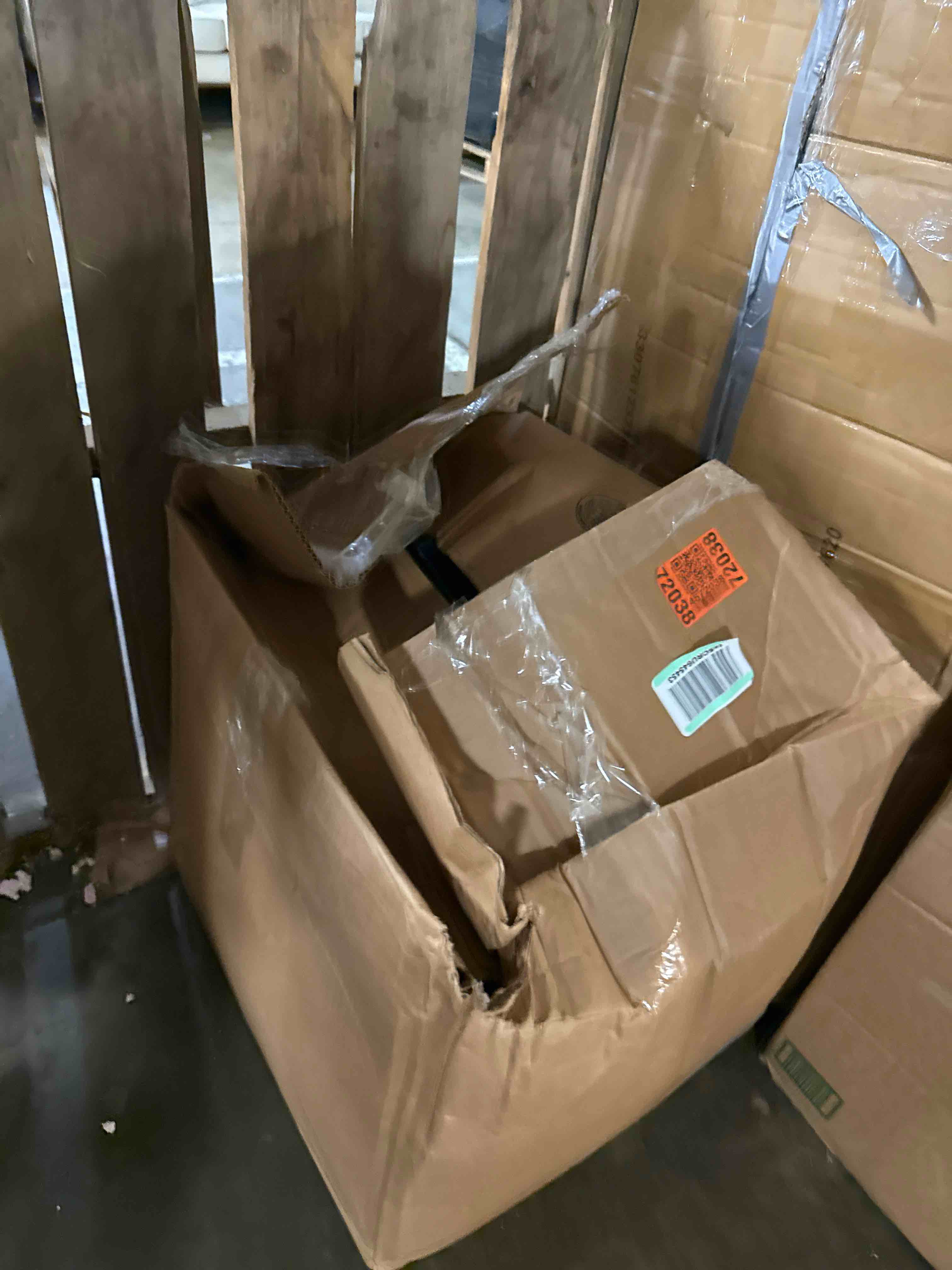 https://s3.amazonaws.com/lotting-images-prod/phillipi/TEA2243282_1751395116170.jpeg