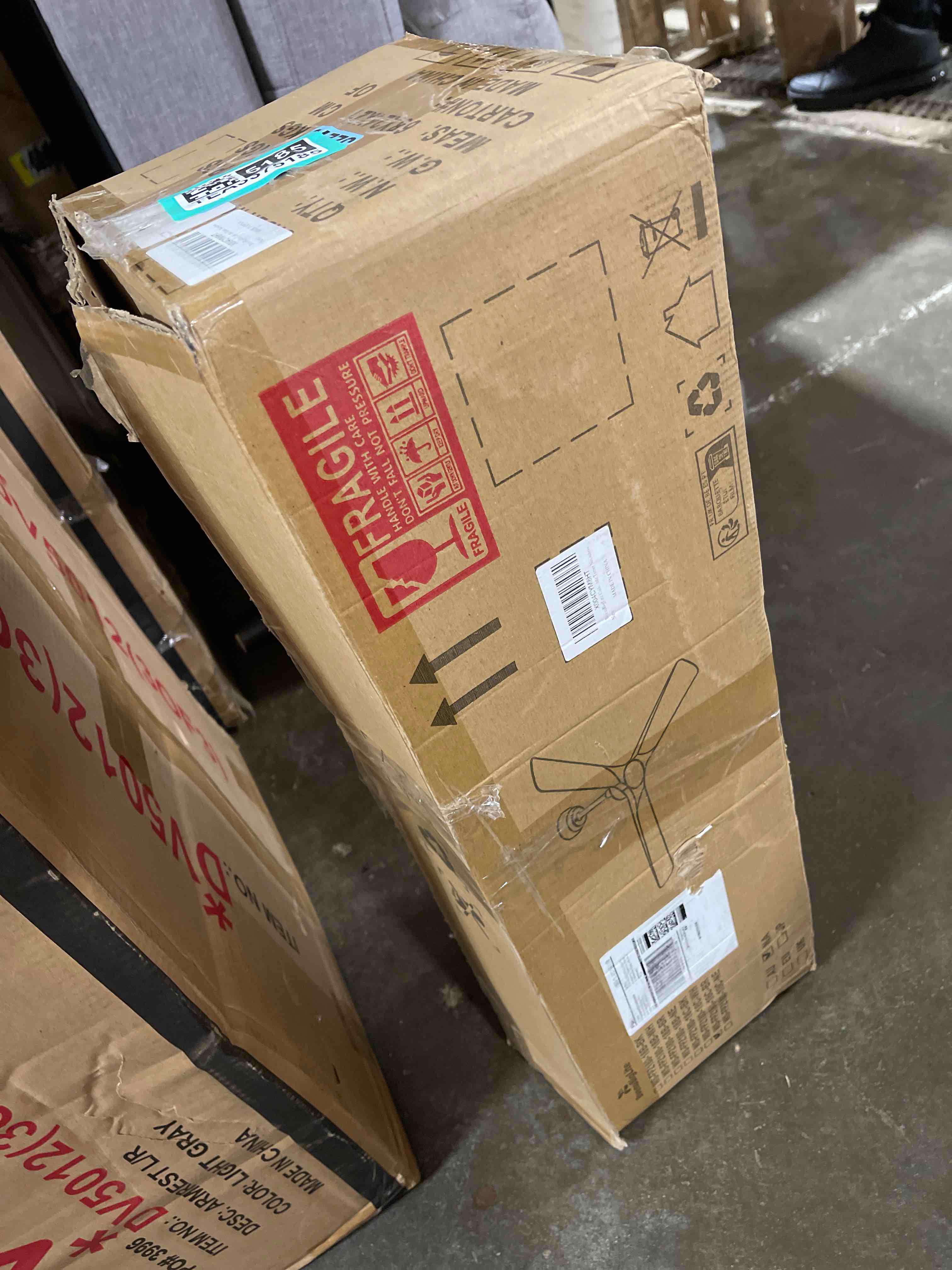 https://s3.amazonaws.com/lotting-images-prod/phillipi/TEA2243464_1751402653482.jpeg