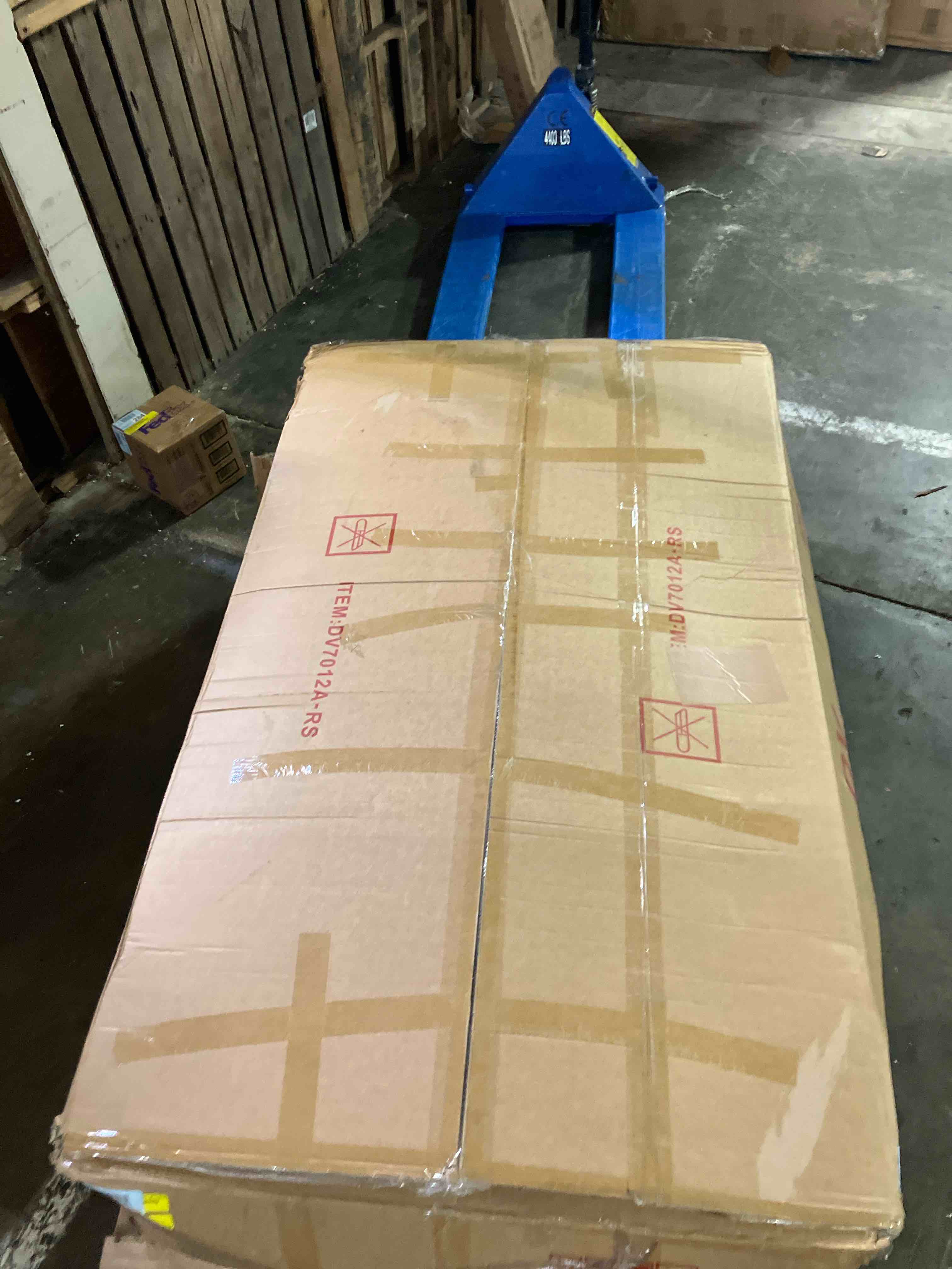 https://s3.amazonaws.com/lotting-images-prod/phillipi/TEA2243512_1751473057944.jpeg