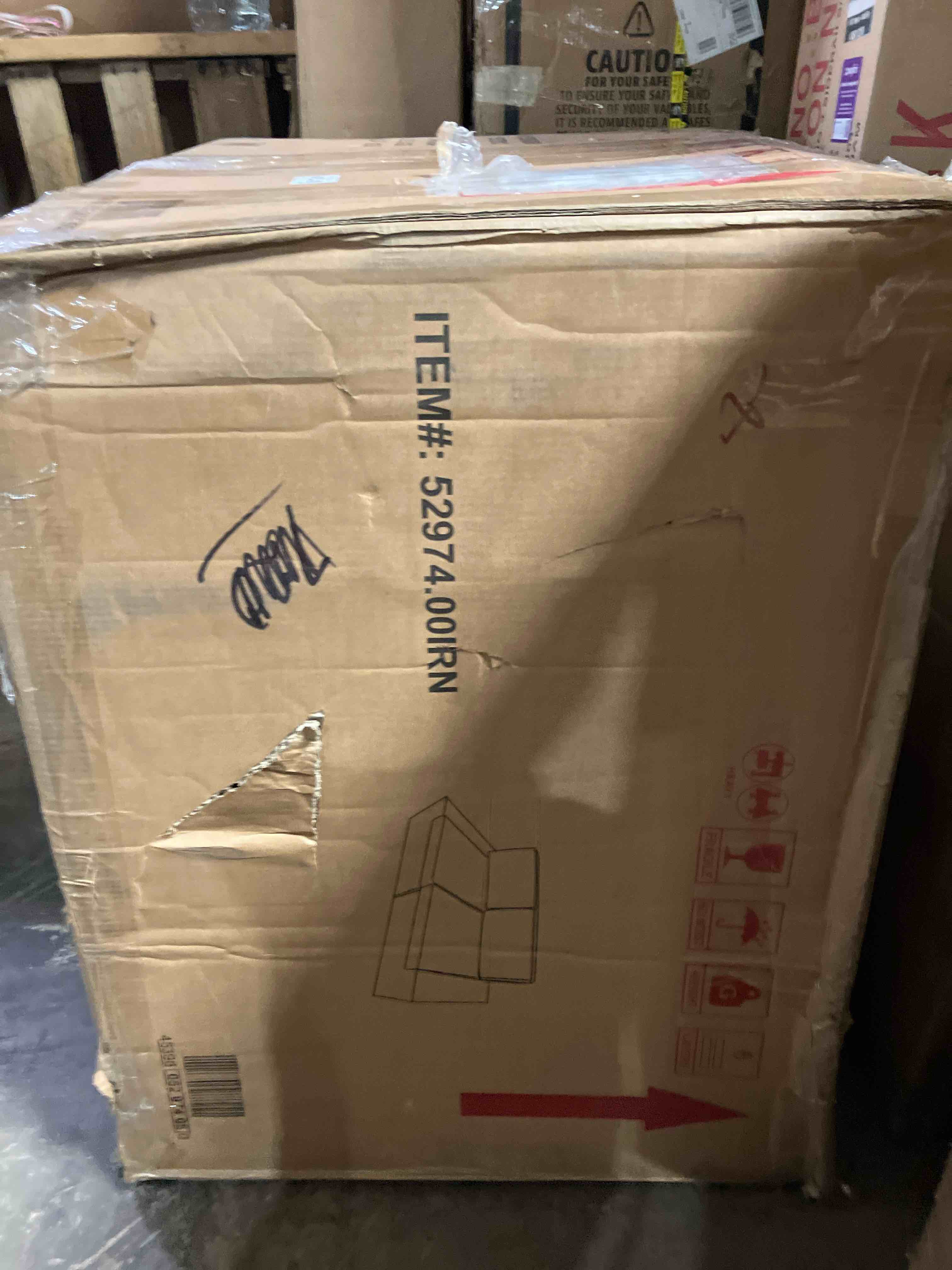 https://s3.amazonaws.com/lotting-images-prod/phillipi/TEA2243517_1751471202665.jpeg