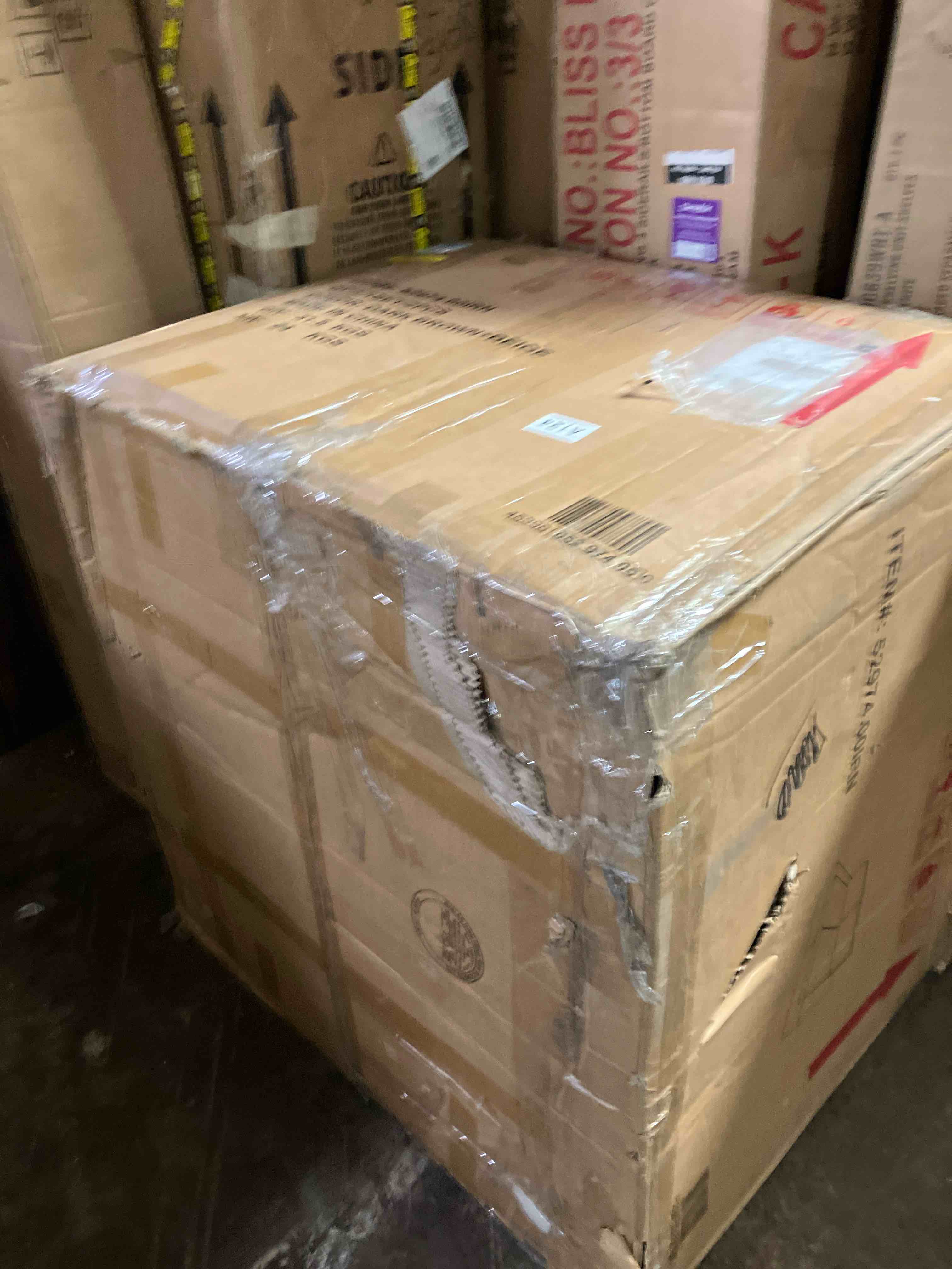 https://s3.amazonaws.com/lotting-images-prod/phillipi/TEA2243517_1751471204979.jpeg