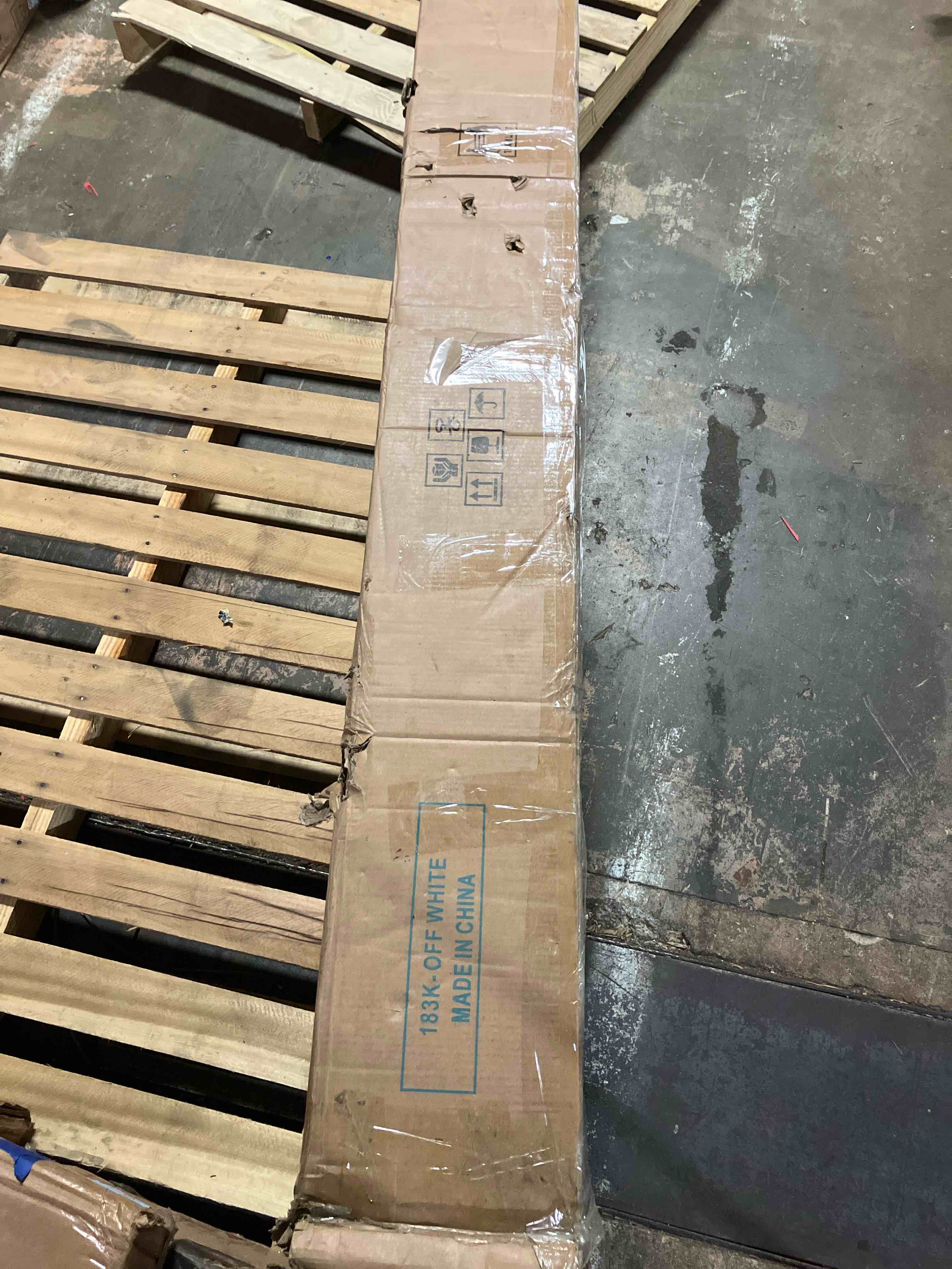 https://s3.amazonaws.com/lotting-images-prod/phillipi/TEA2243521_1751470393219.jpeg