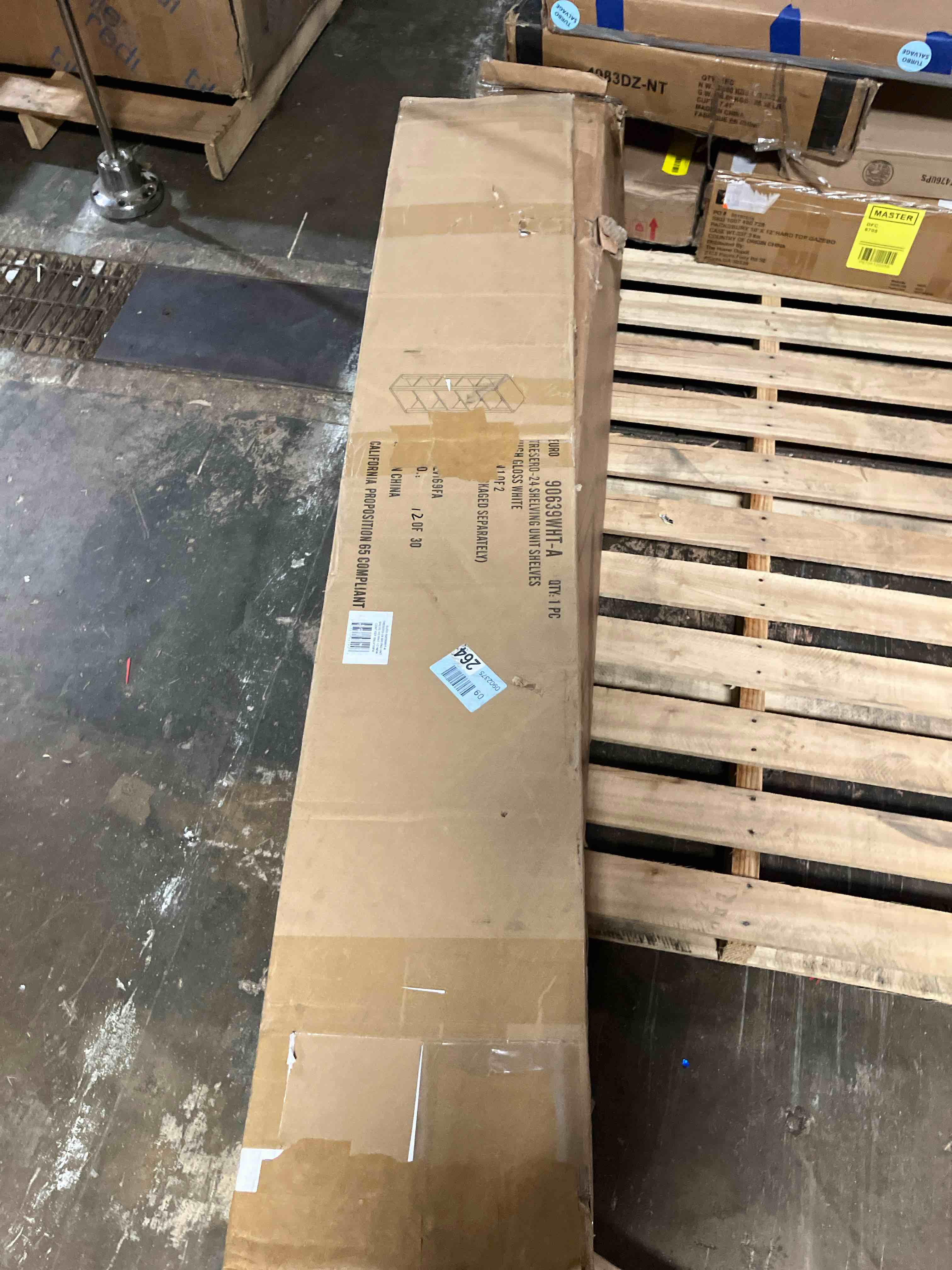 https://s3.amazonaws.com/lotting-images-prod/phillipi/TEA2243525_1751470077207.jpeg