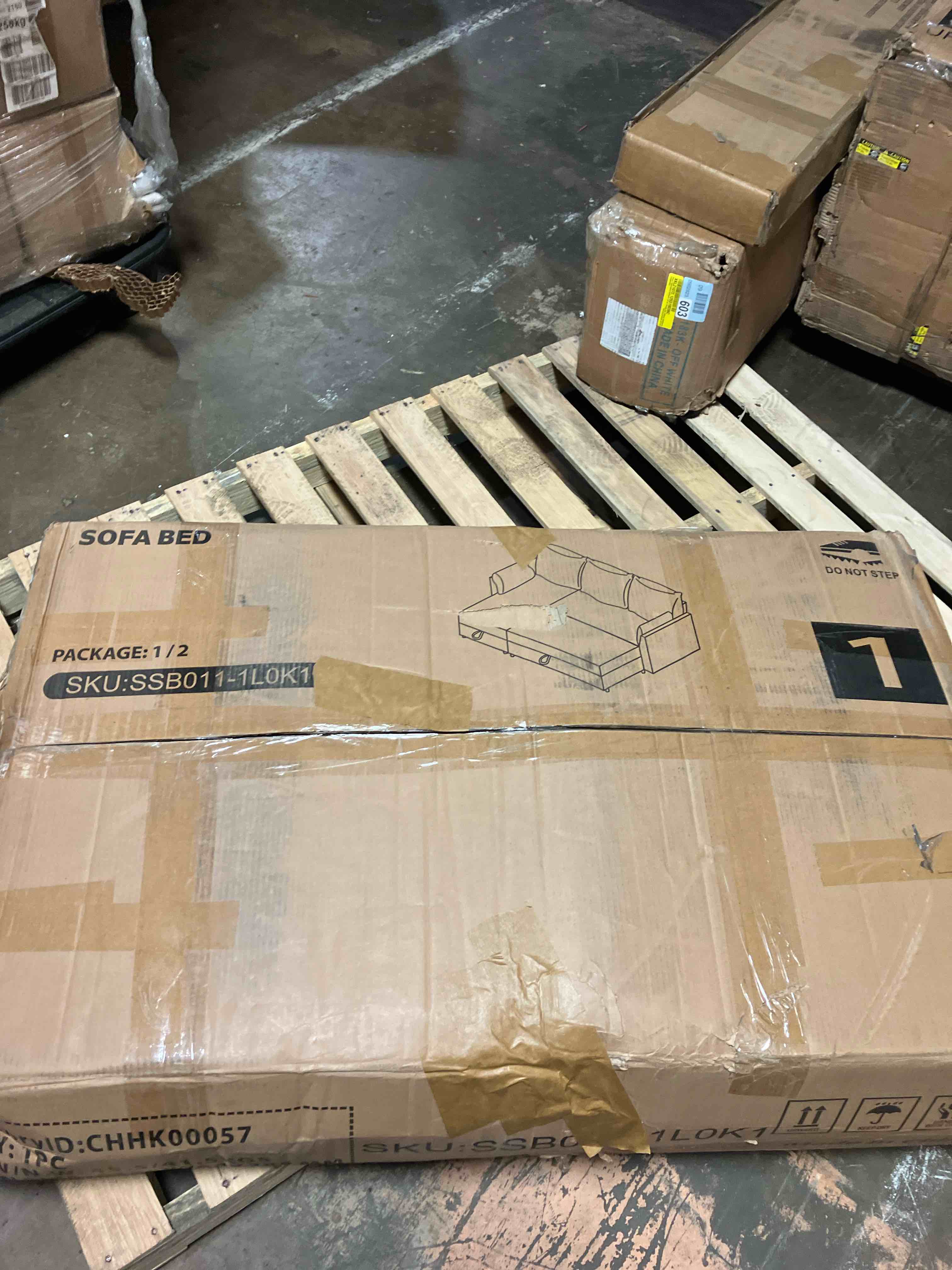 https://s3.amazonaws.com/lotting-images-prod/phillipi/TEA2243527_1751469888668.jpeg