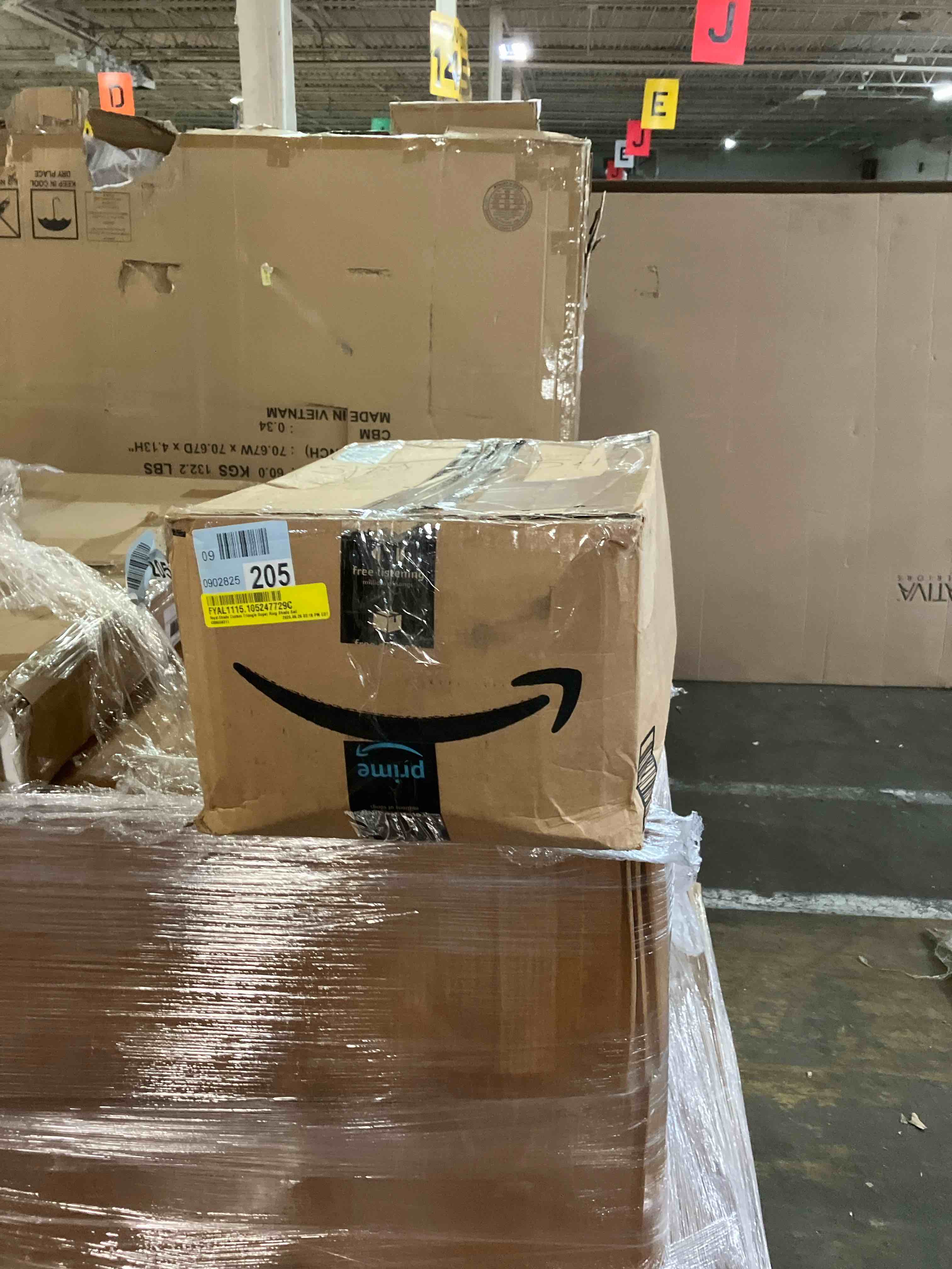 https://s3.amazonaws.com/lotting-images-prod/phillipi/TEA2243660_1751636781119.jpeg