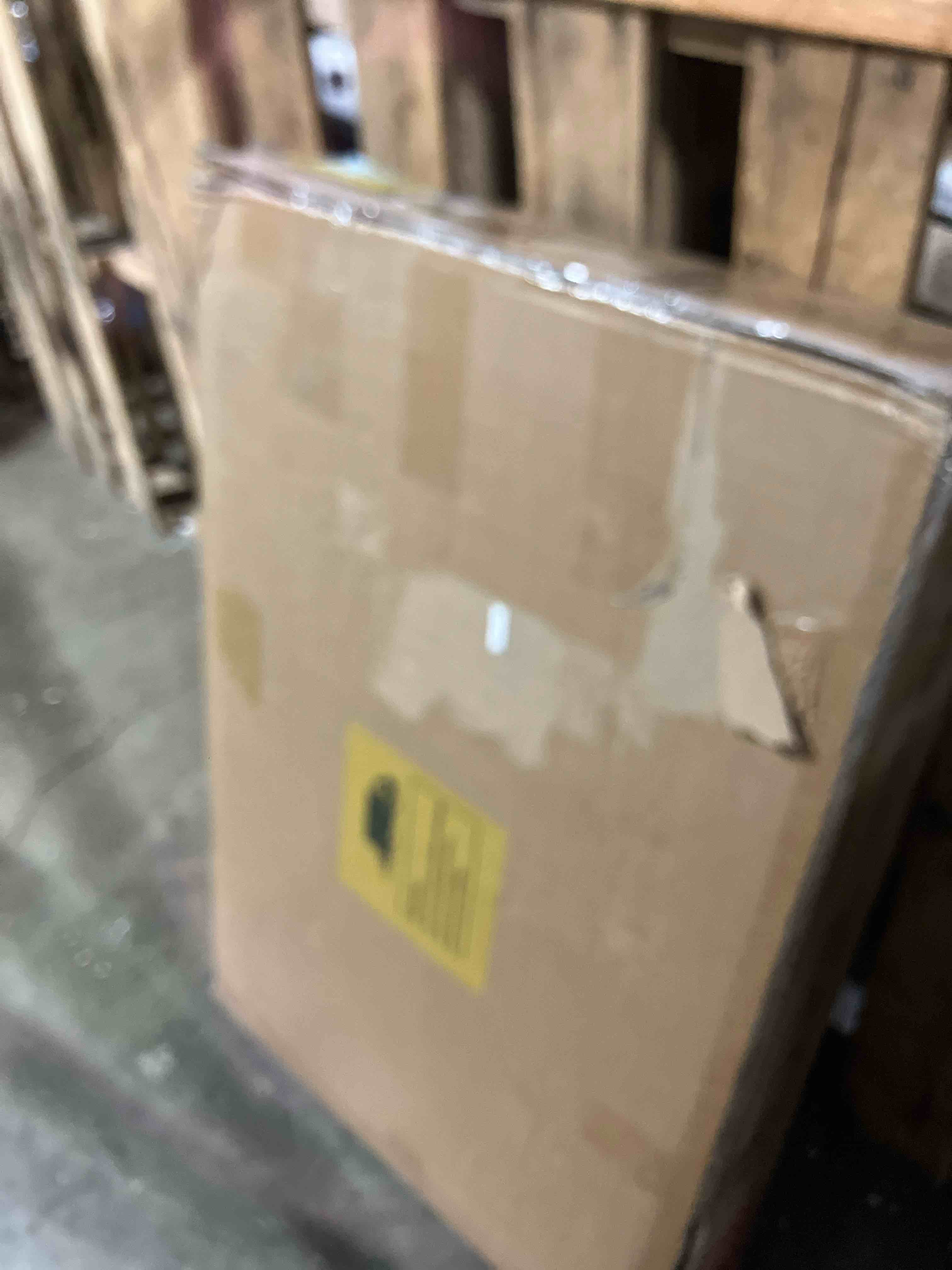 https://s3.amazonaws.com/lotting-images-prod/phillipi/TEA2243763_1751922412567.jpeg
