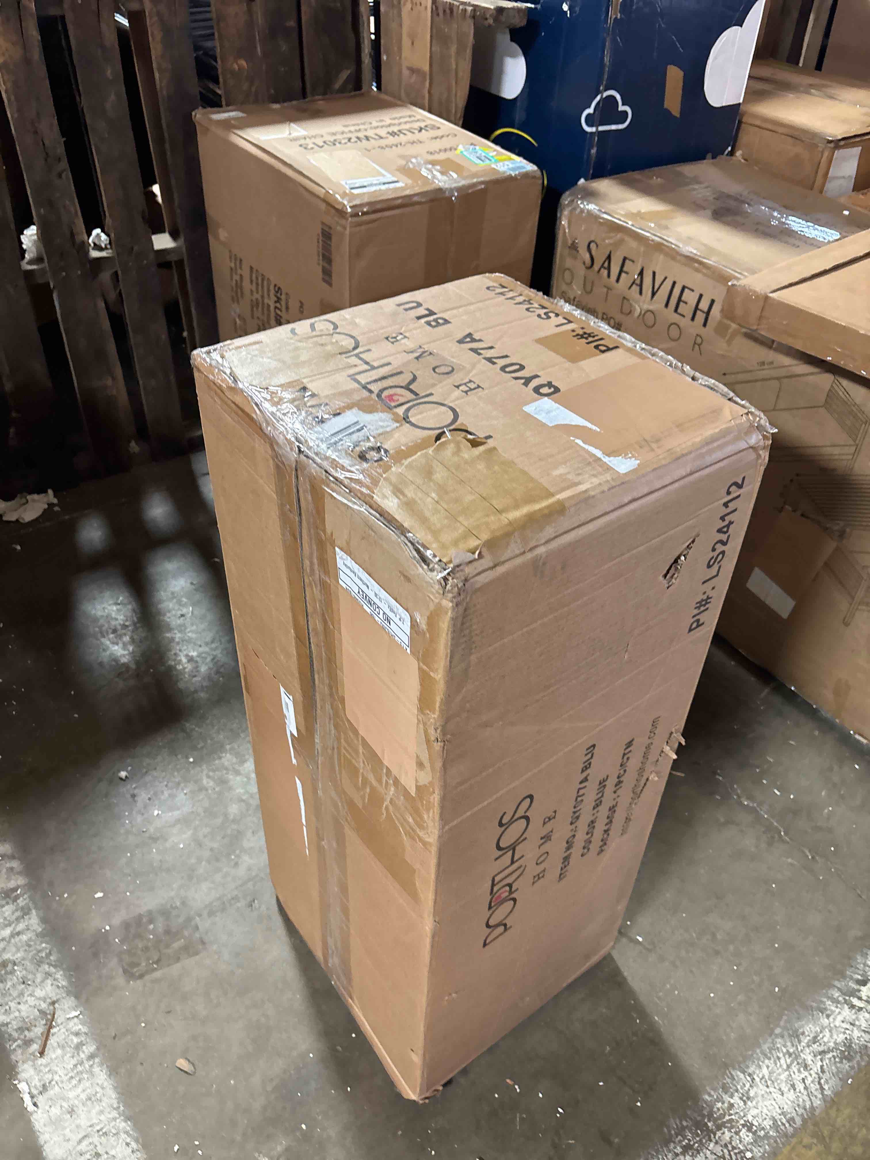 https://s3.amazonaws.com/lotting-images-prod/phillipi/TEA2243938_1752007237550.jpeg