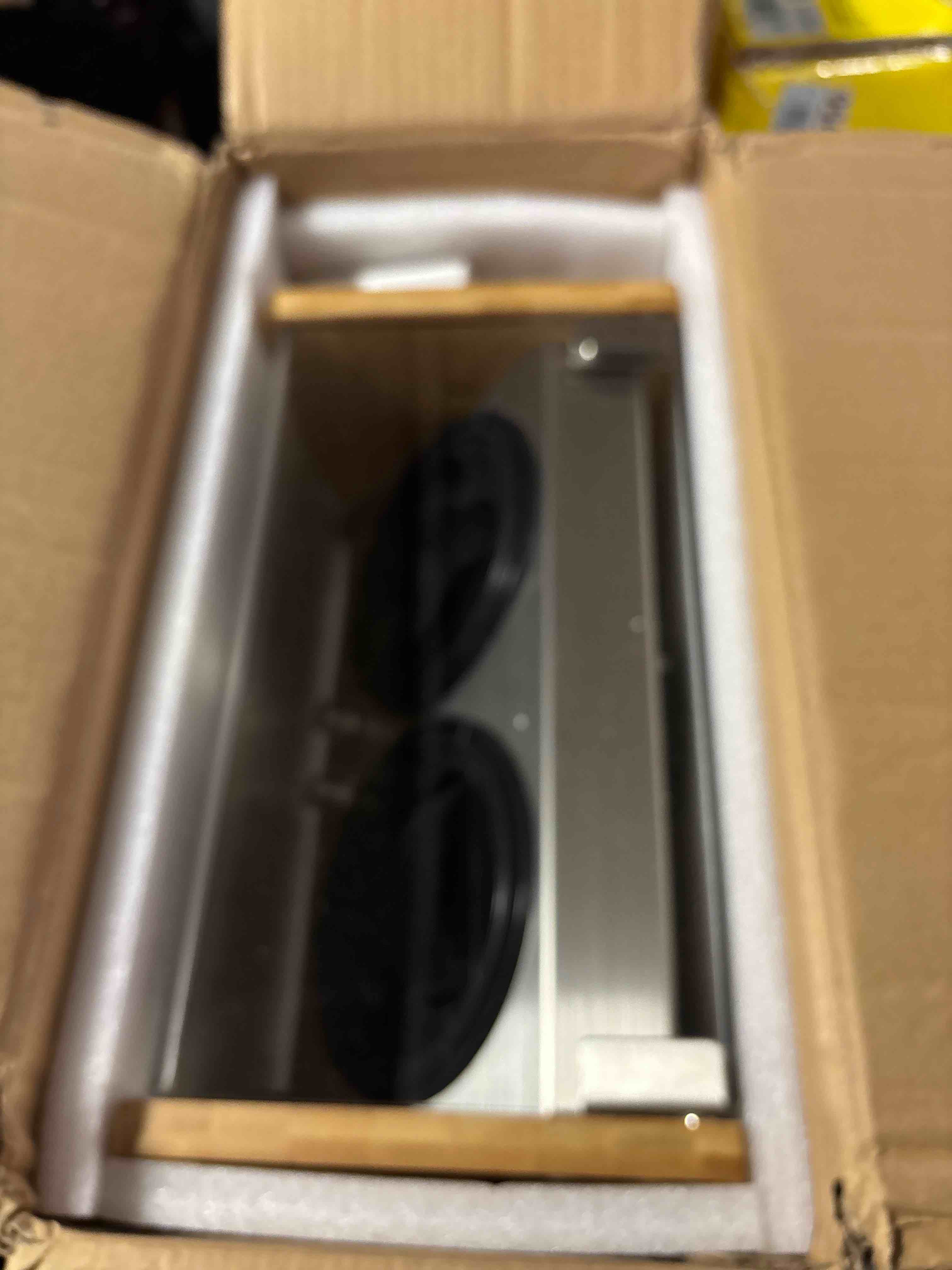 https://s3.amazonaws.com/lotting-images-prod/phillipi/TEA2243944_1752005737189.jpeg