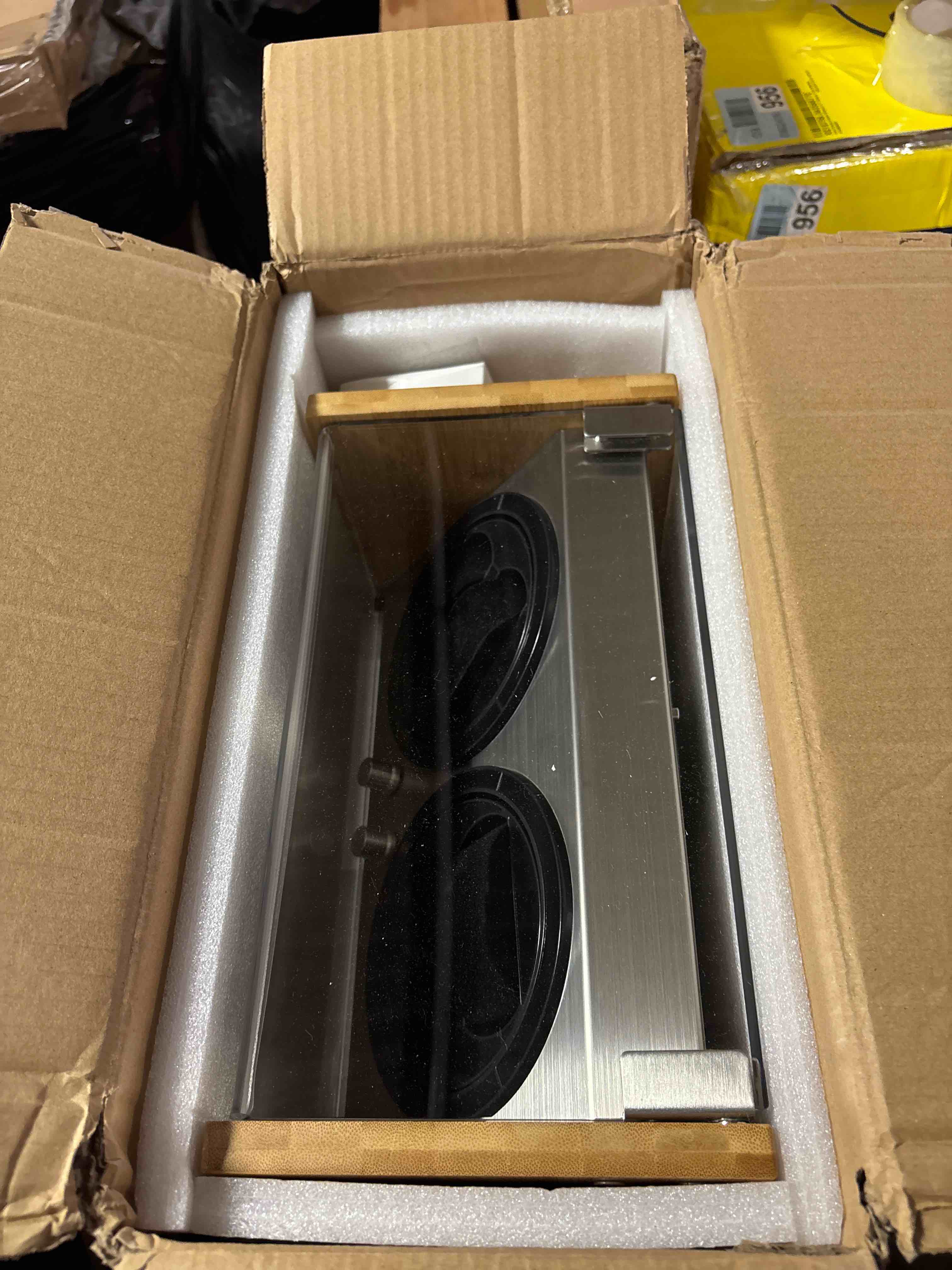 https://s3.amazonaws.com/lotting-images-prod/phillipi/TEA2243944_1752005739141.jpeg