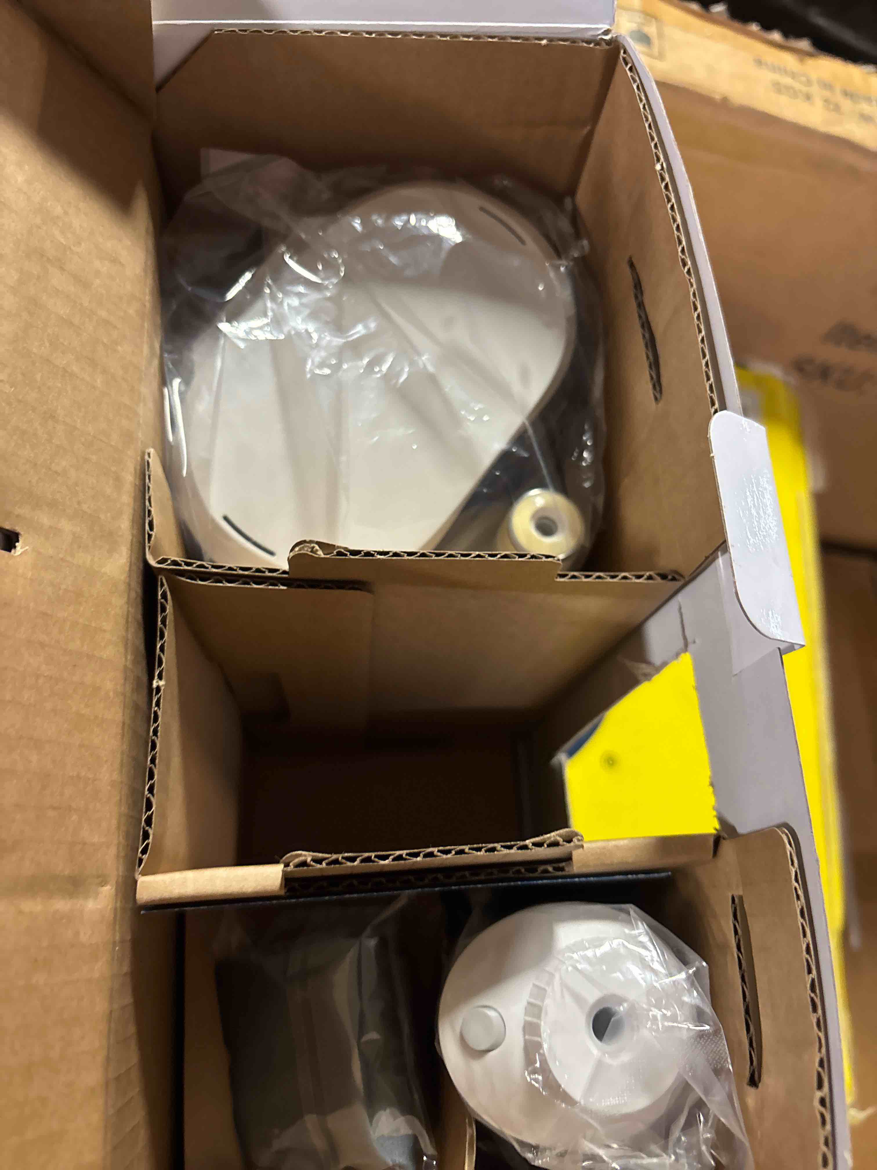 https://s3.amazonaws.com/lotting-images-prod/phillipi/TEA2243950_1752004061279.jpeg