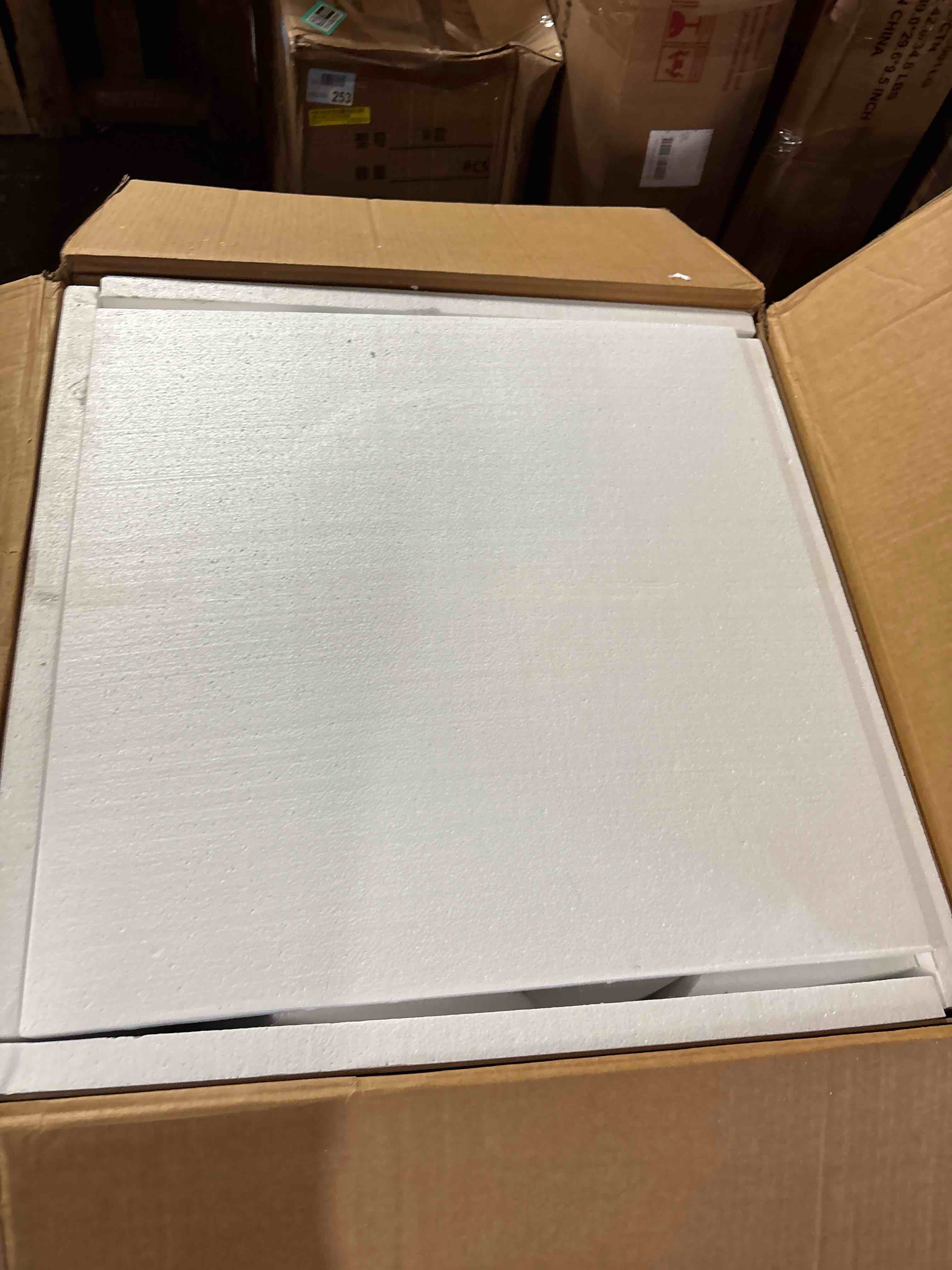 https://s3.amazonaws.com/lotting-images-prod/phillipi/TEA2243958_1752000878699.jpeg