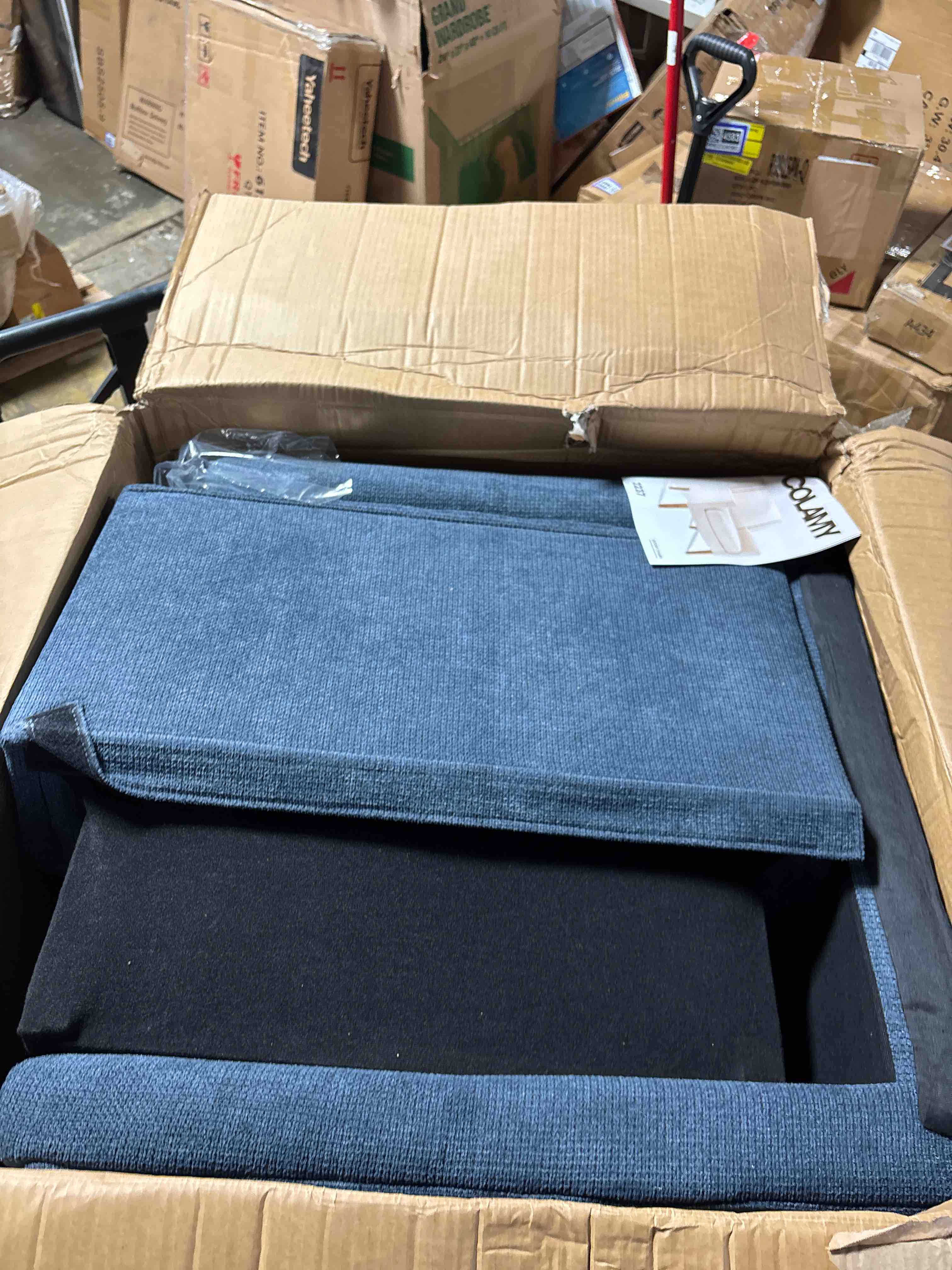 https://s3.amazonaws.com/lotting-images-prod/phillipi/TEA2243959_1752000556136.jpeg