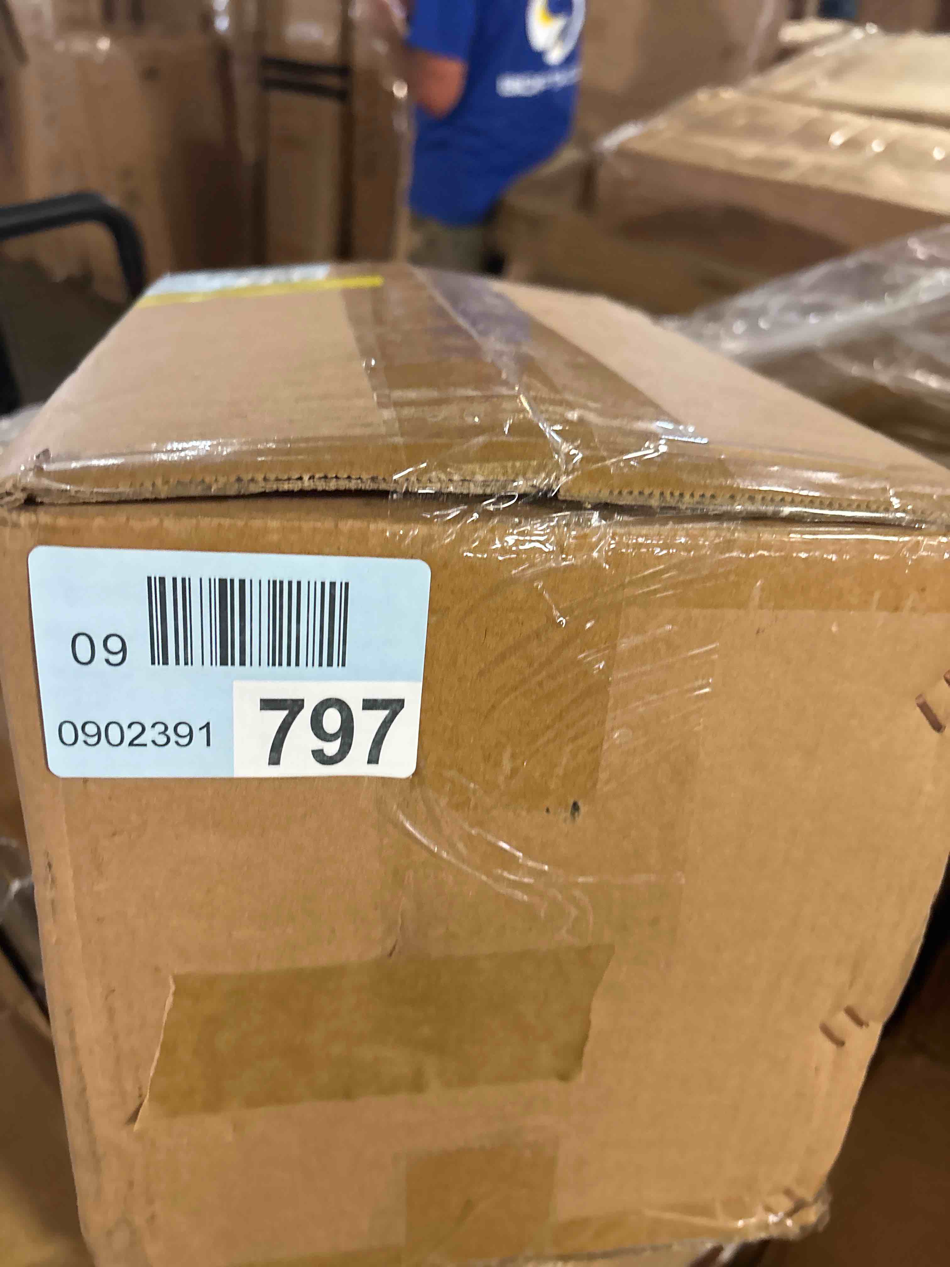 https://s3.amazonaws.com/lotting-images-prod/phillipi/TEA2243975_1751990131244.jpeg
