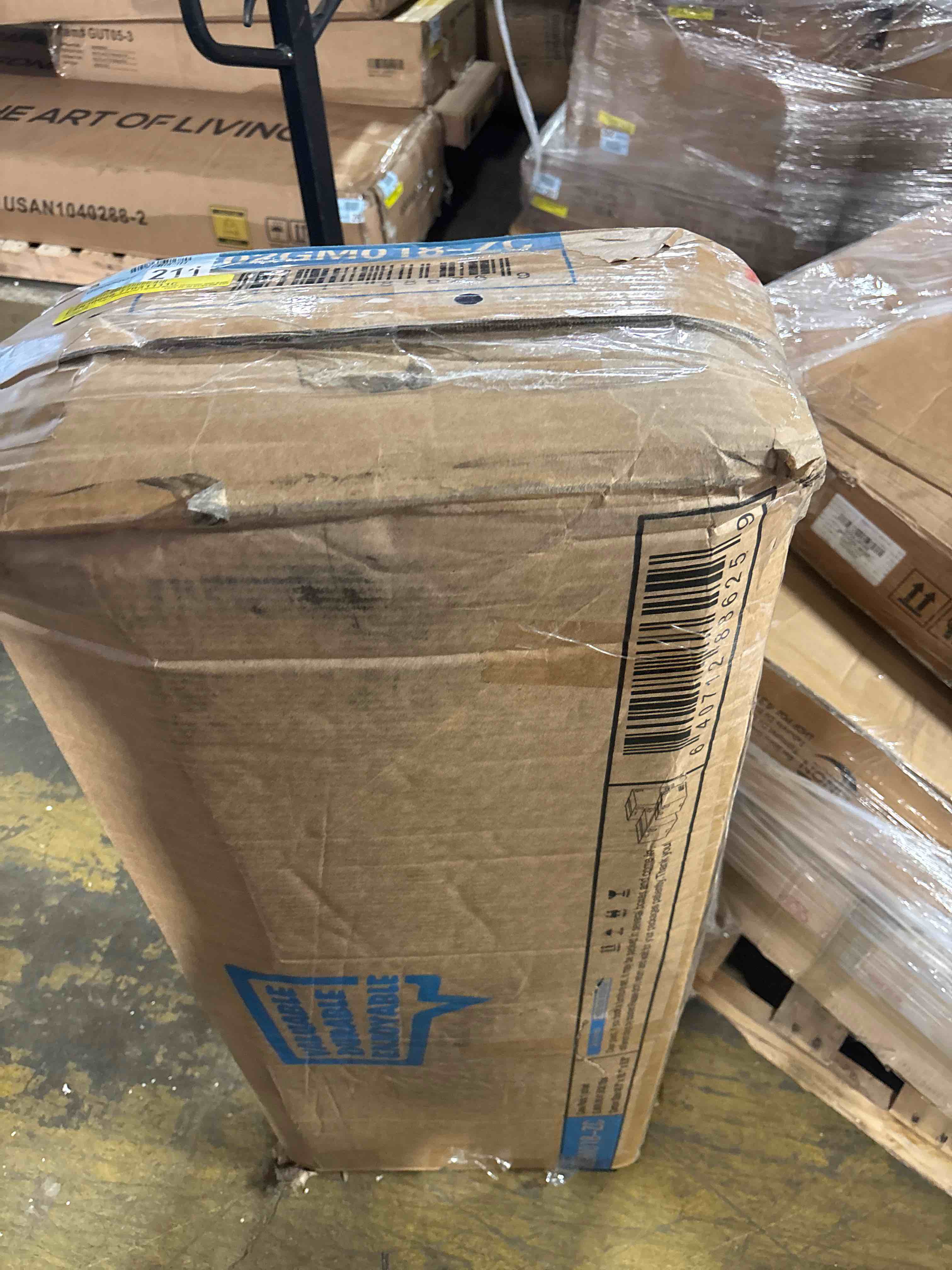 https://s3.amazonaws.com/lotting-images-prod/phillipi/TEA2243986_1751987067470.jpeg