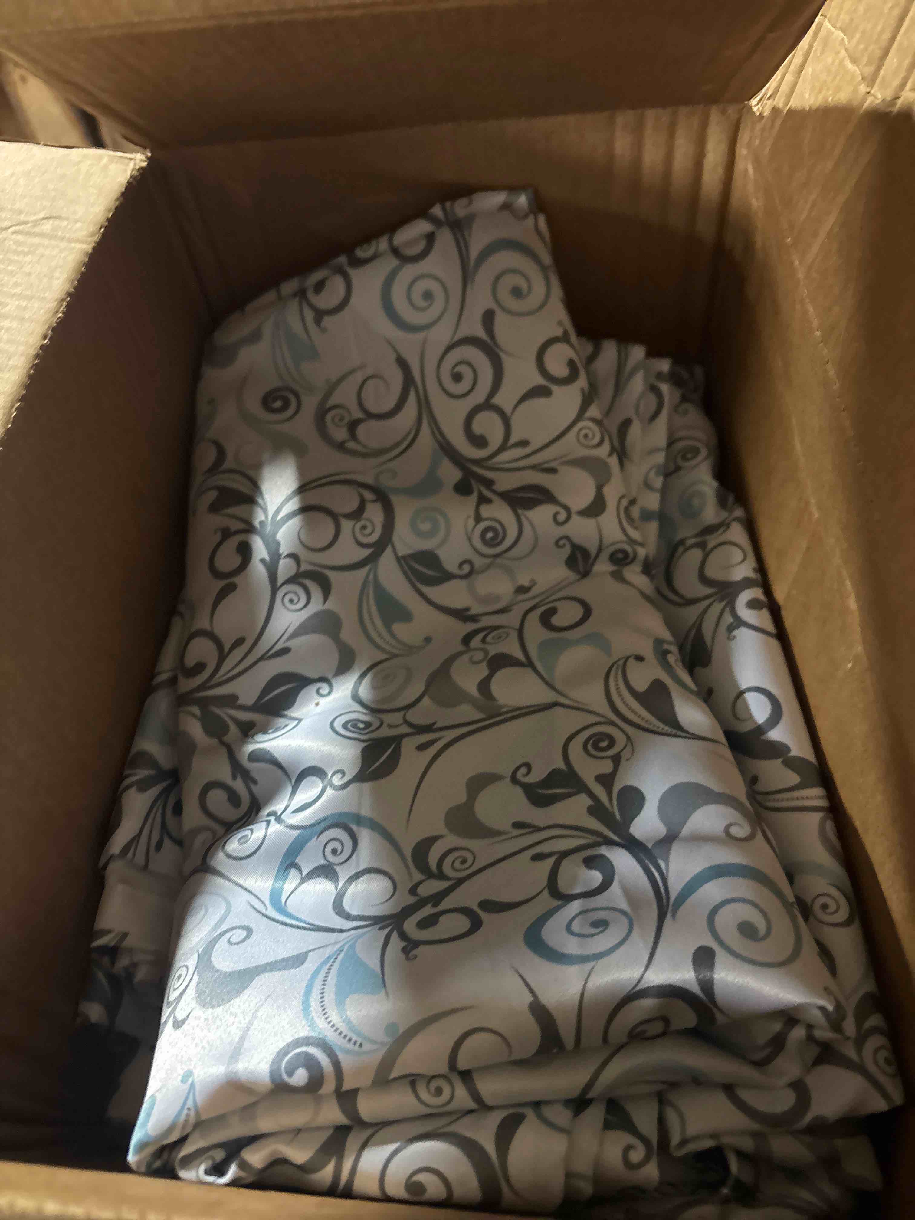 https://s3.amazonaws.com/lotting-images-prod/phillipi/TEA2243990_1751986542141.jpeg