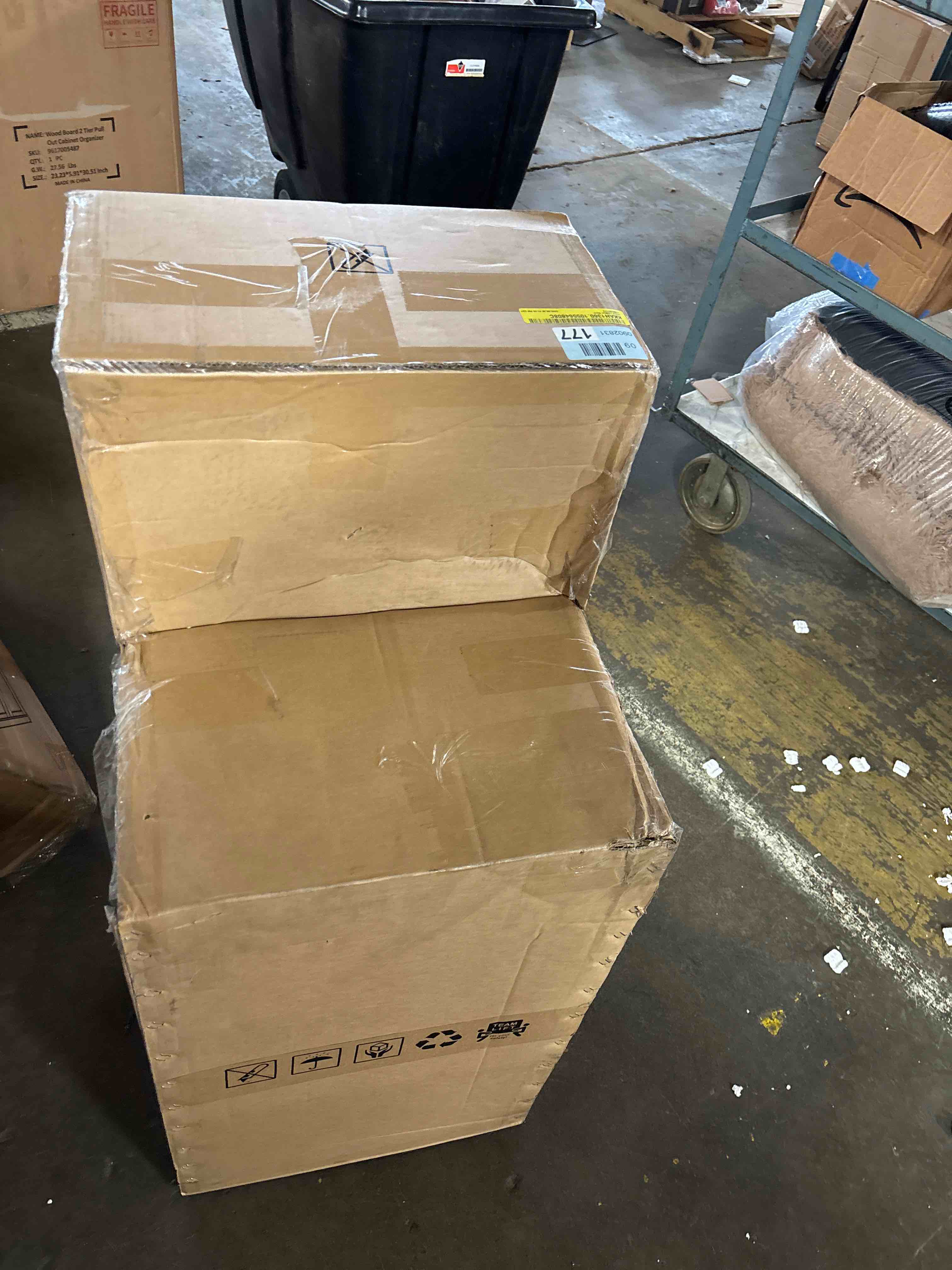 https://s3.amazonaws.com/lotting-images-prod/phillipi/TEA2244000_1751982637758.jpeg