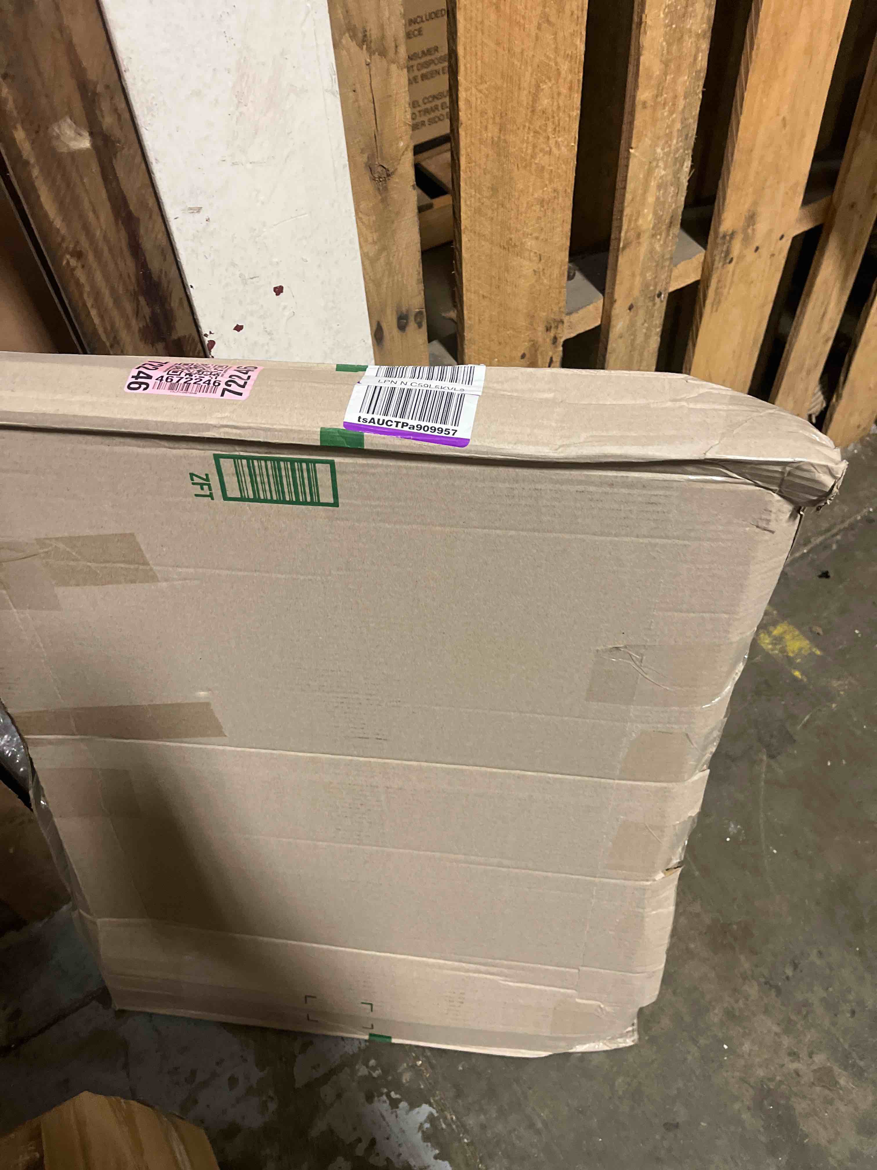 https://s3.amazonaws.com/lotting-images-prod/phillipi/TEA2244050_1751980798099.jpeg