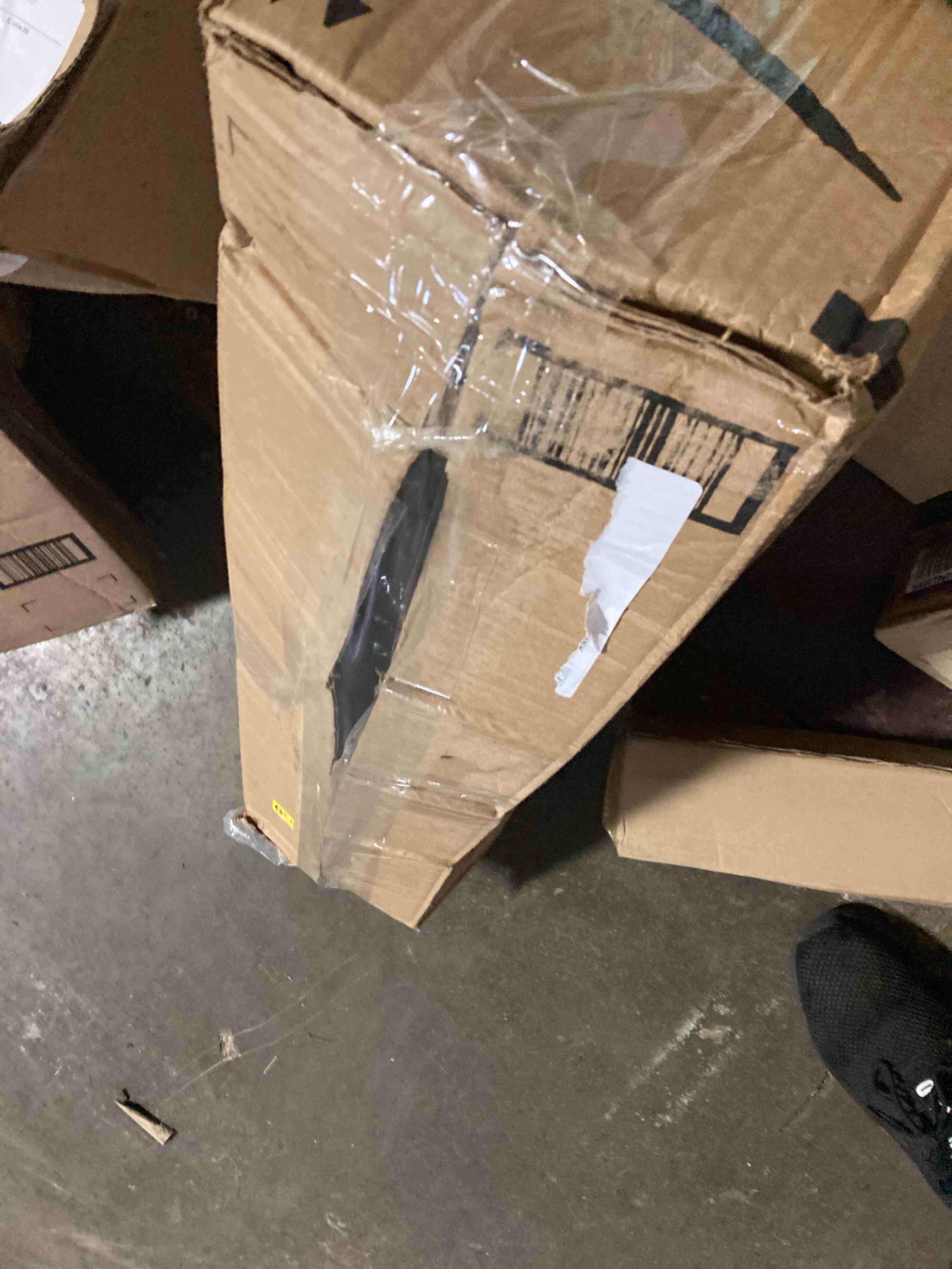 https://s3.amazonaws.com/lotting-images-prod/phillipi/TEA2244161_1752155990042.jpeg