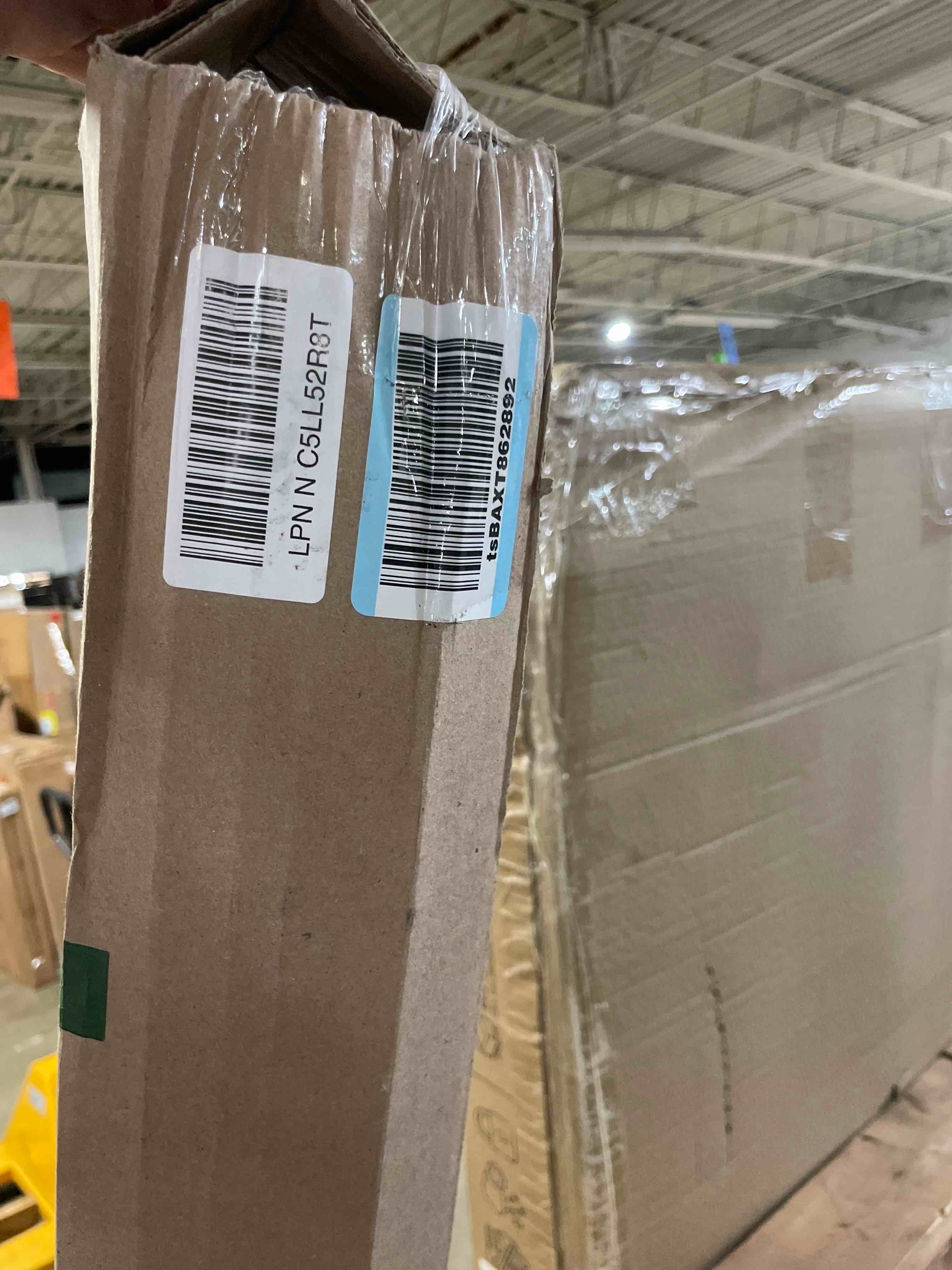 https://s3.amazonaws.com/lotting-images-prod/phillipi/TEA2244241_1751990440089.jpeg