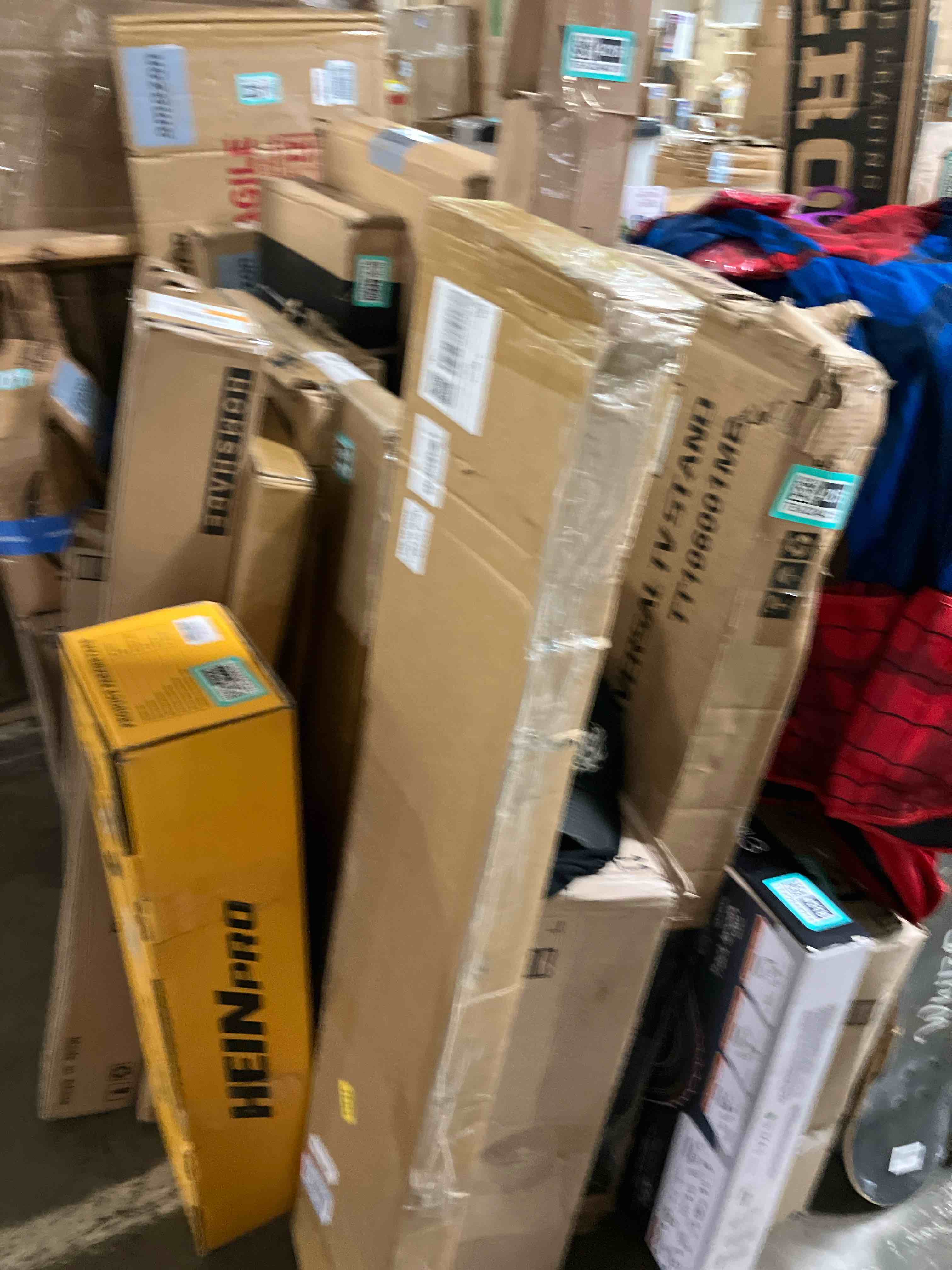 https://s3.amazonaws.com/lotting-images-prod/phillipi/TEA2244310_1752001276818.jpeg
