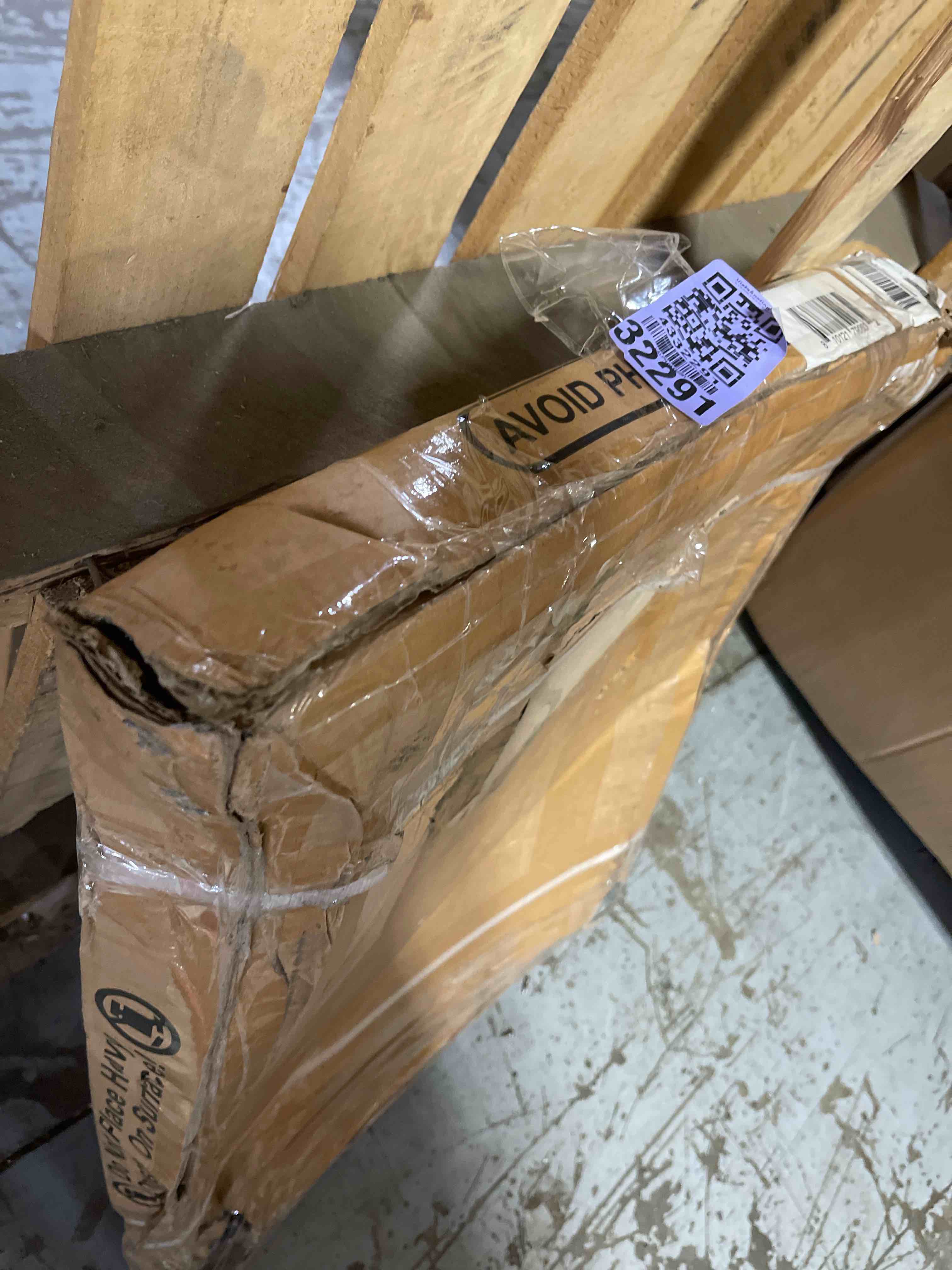 https://s3.amazonaws.com/lotting-images-prod/phillipi/TEA2244446_1752087342530.jpeg