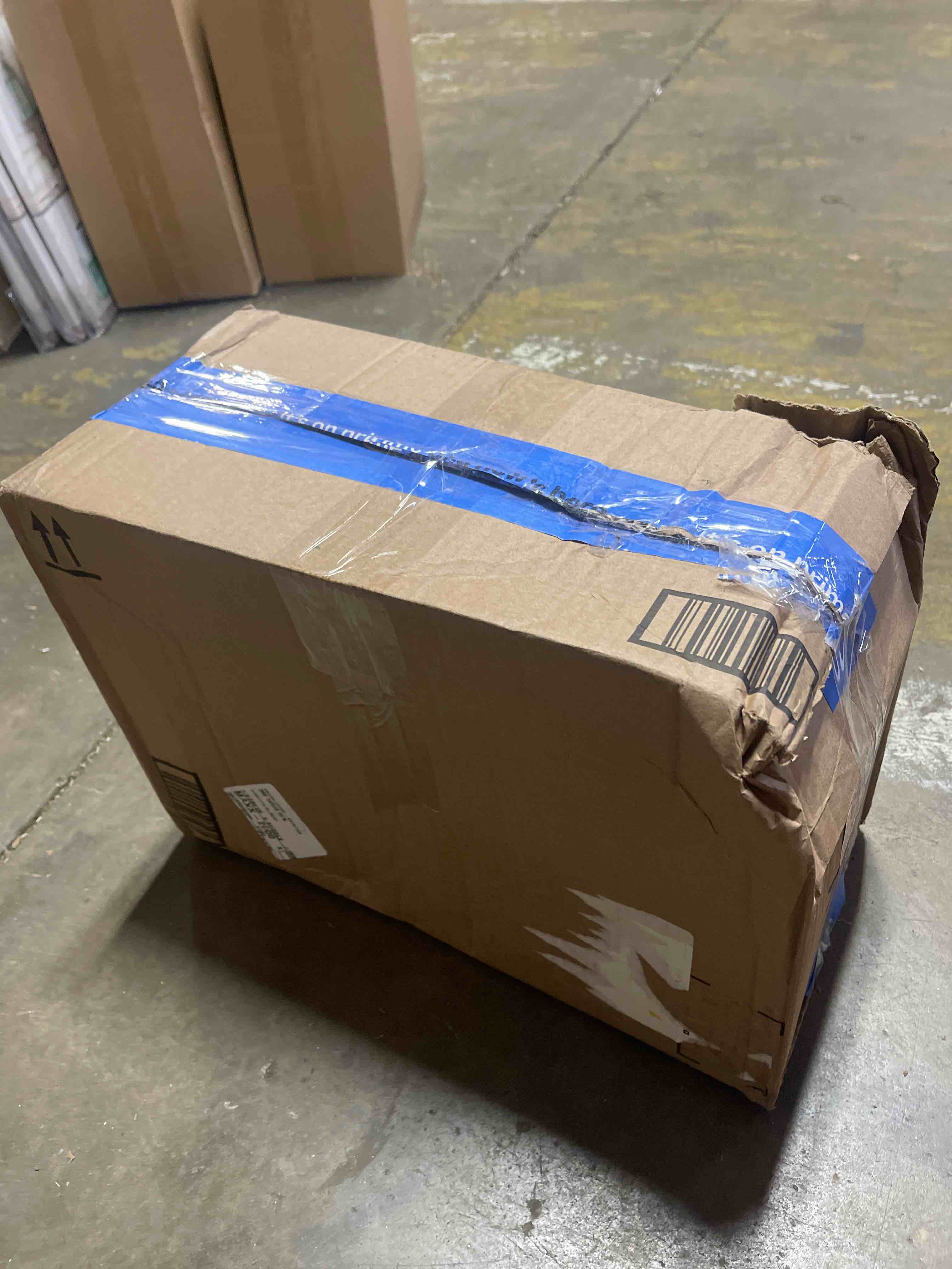 https://s3.amazonaws.com/lotting-images-prod/phillipi/TEA2244475_1752073800944.jpeg