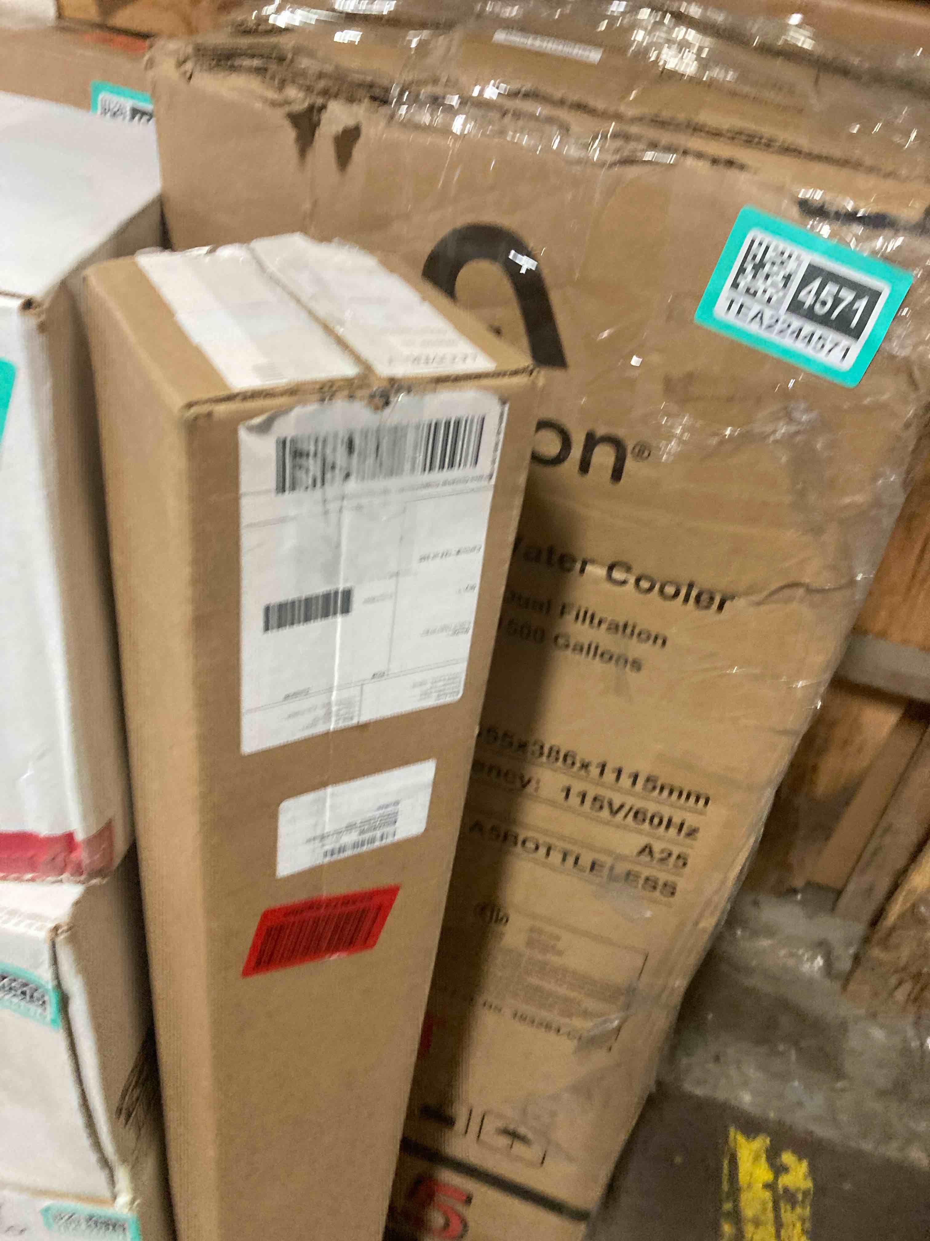 https://s3.amazonaws.com/lotting-images-prod/phillipi/TEA2244569_1752086013993.jpeg