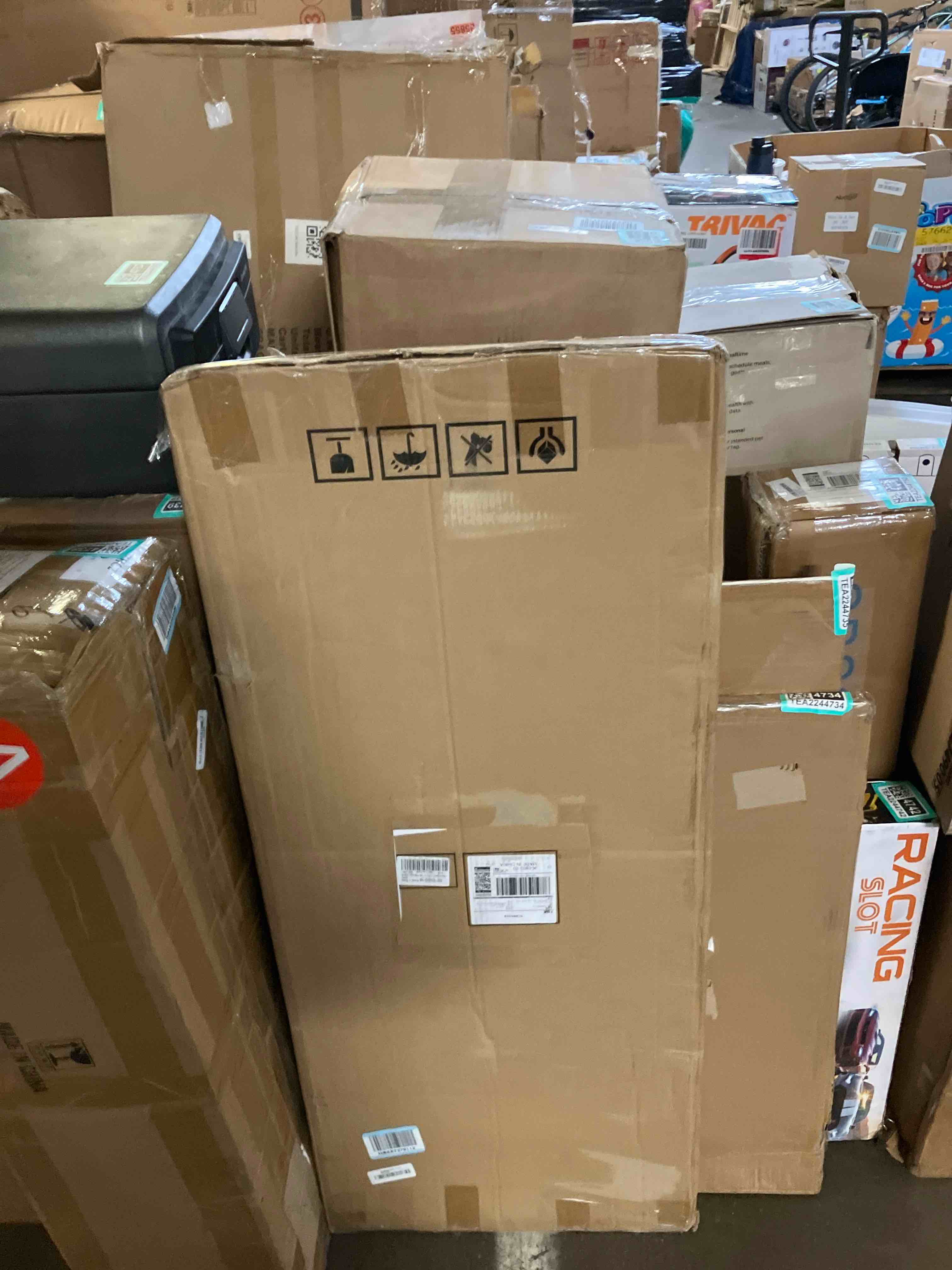 https://s3.amazonaws.com/lotting-images-prod/phillipi/TEA2244733_1752182527365.jpeg