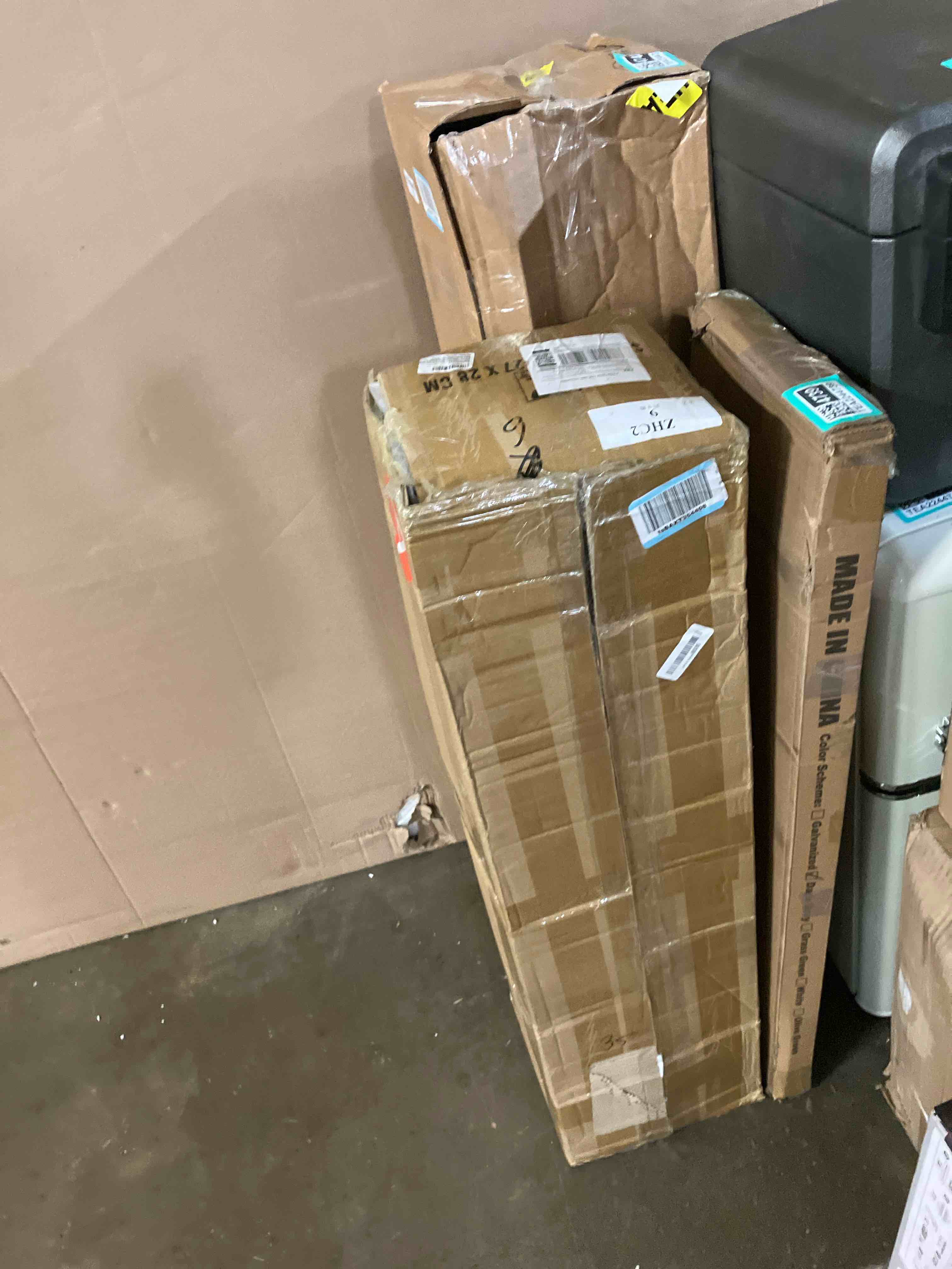 https://s3.amazonaws.com/lotting-images-prod/phillipi/TEA2244738_1752181635635.jpeg