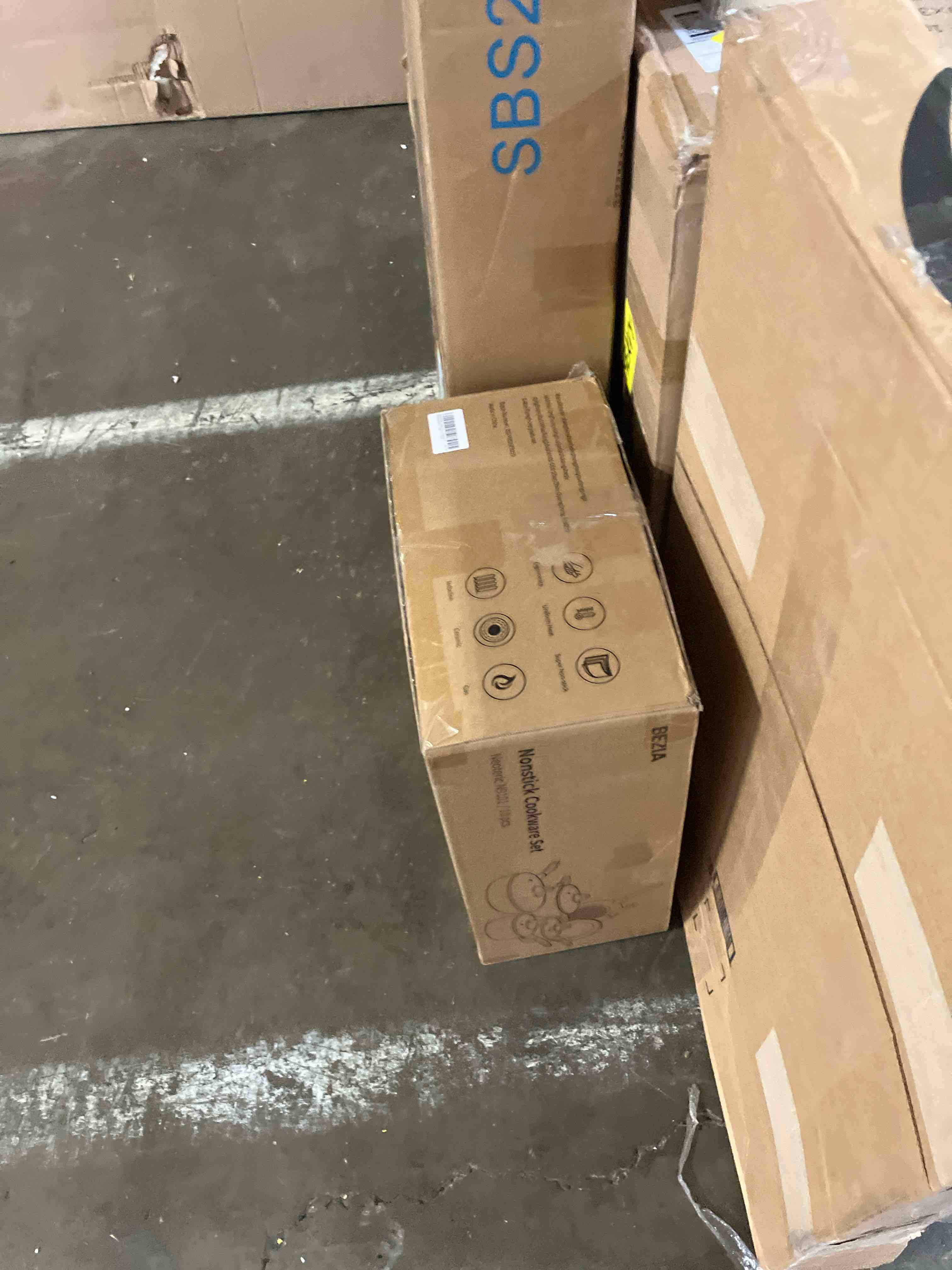 https://s3.amazonaws.com/lotting-images-prod/phillipi/TEA2244745_1752179930825.jpeg