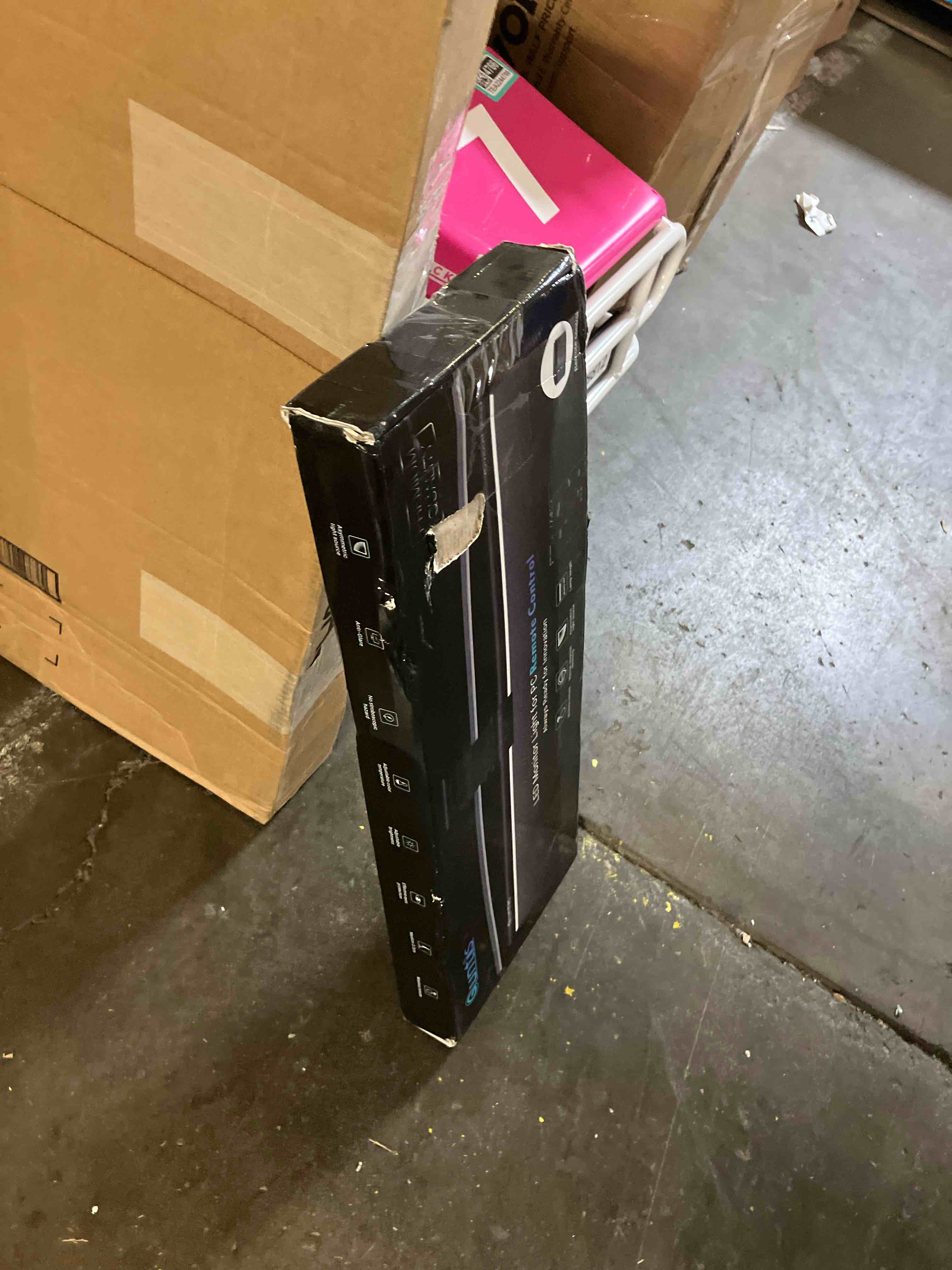 https://s3.amazonaws.com/lotting-images-prod/phillipi/TEA2244748_1752179260865.jpeg