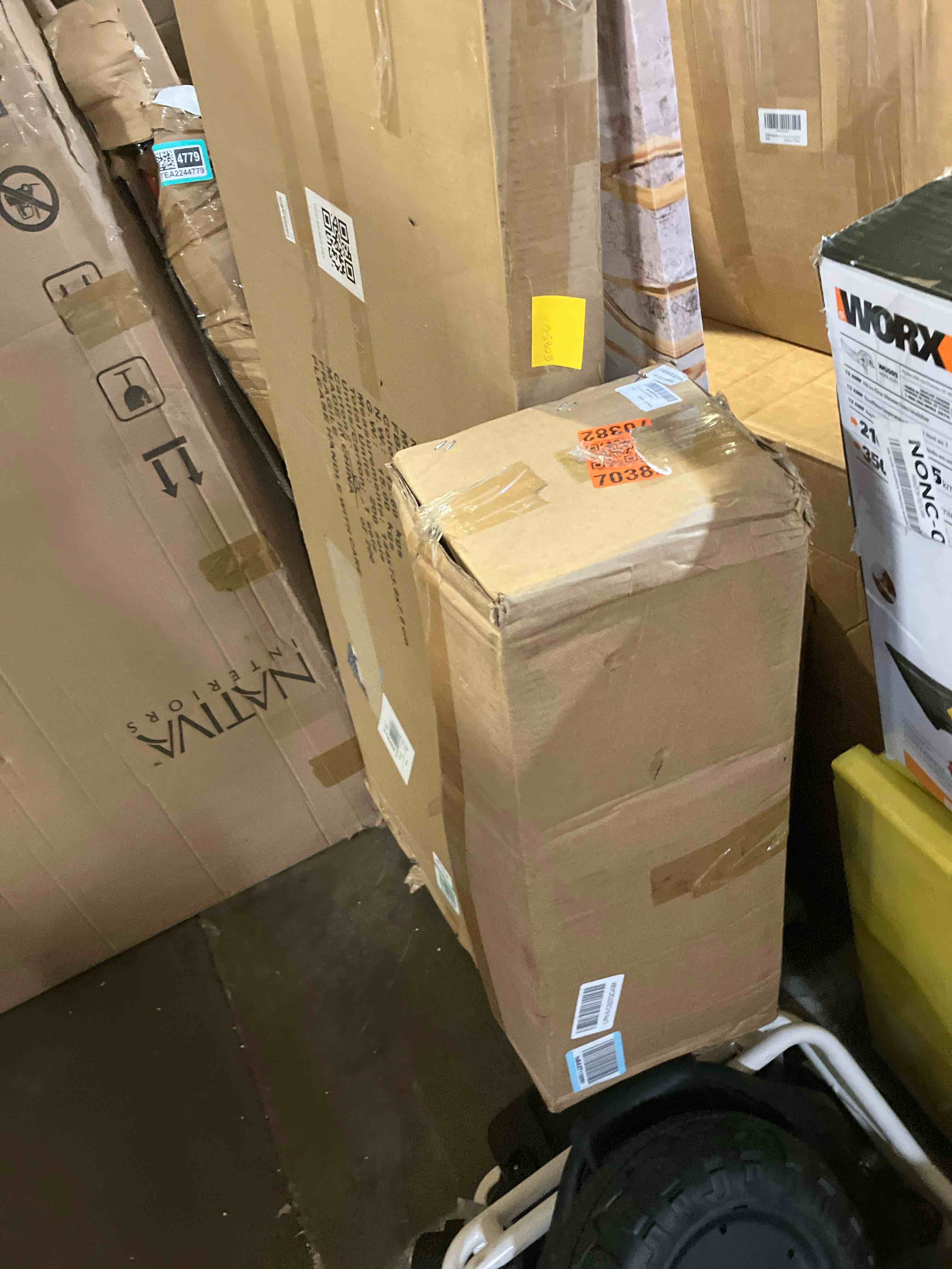 https://s3.amazonaws.com/lotting-images-prod/phillipi/TEA2244761_1752176015426.jpeg