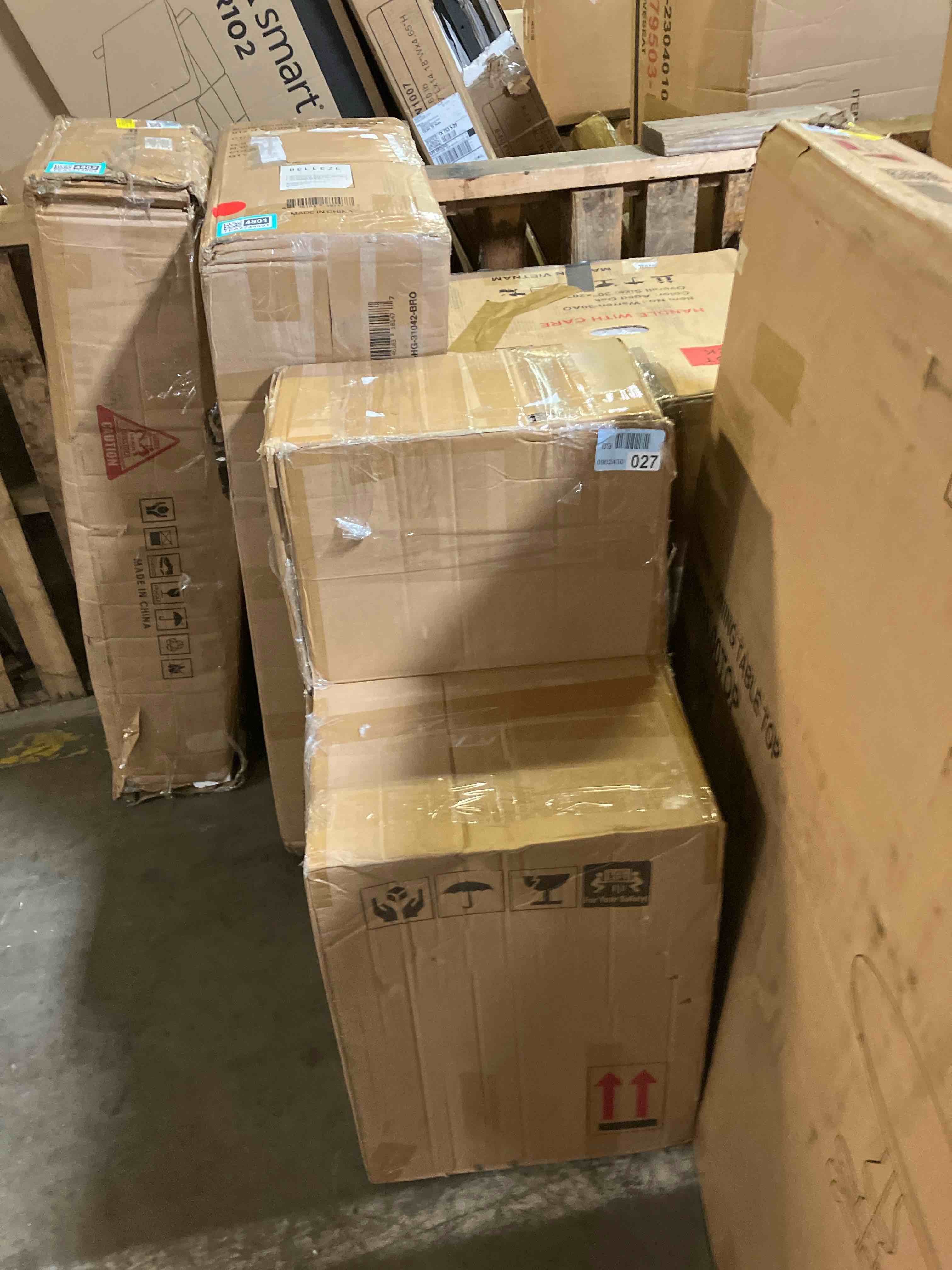 https://s3.amazonaws.com/lotting-images-prod/phillipi/TEA2244800_1752160540840.jpeg