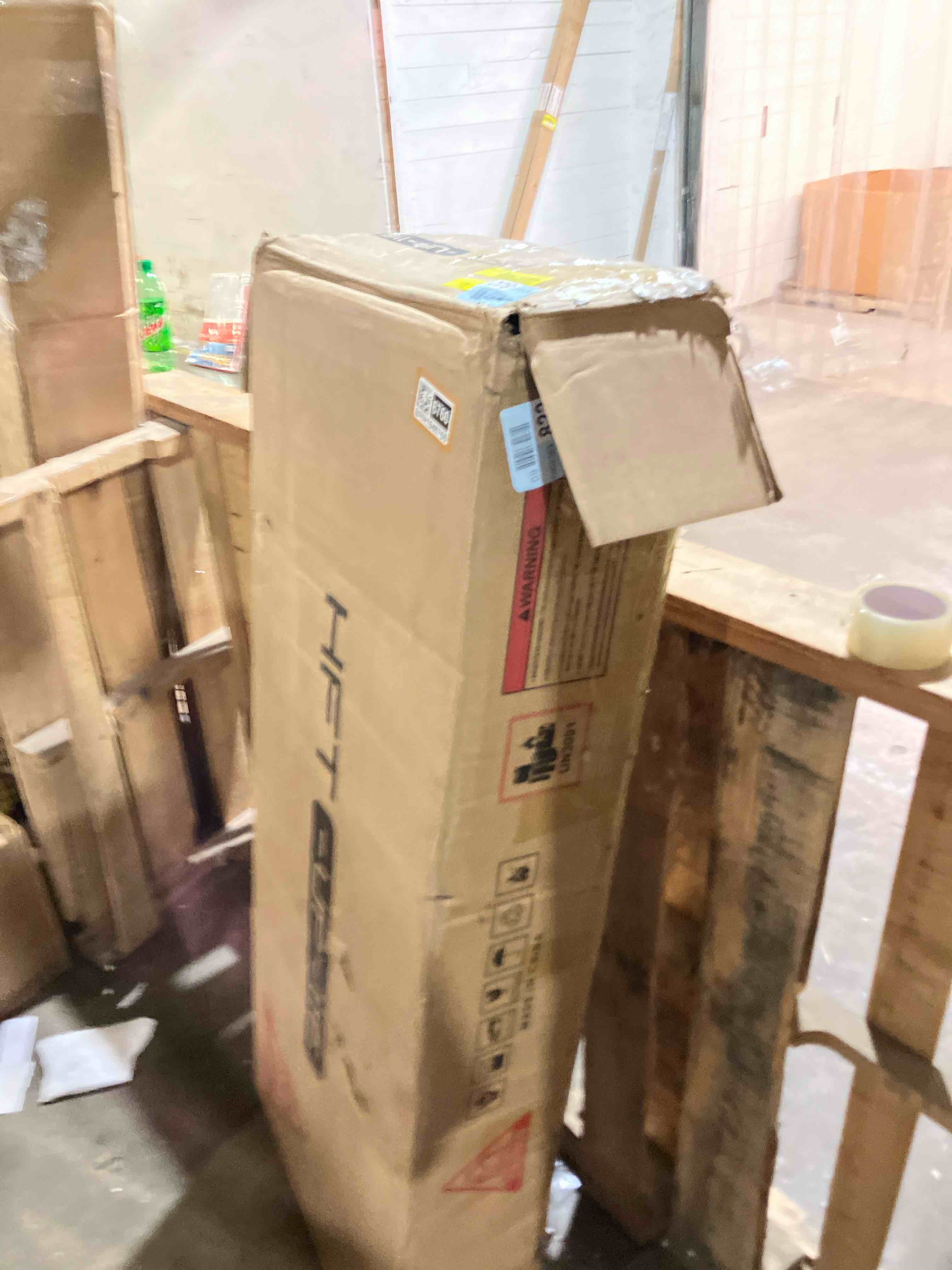 https://s3.amazonaws.com/lotting-images-prod/phillipi/TEA2244885_1752596445104.jpeg