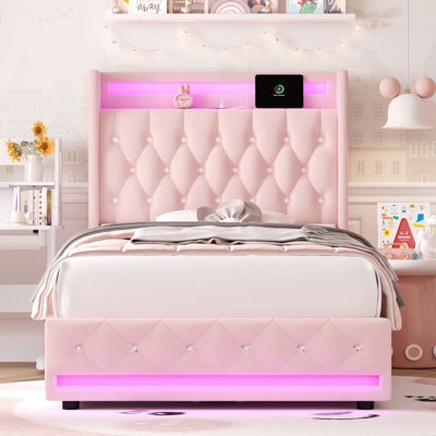 Glastonbury Upholstered Bed