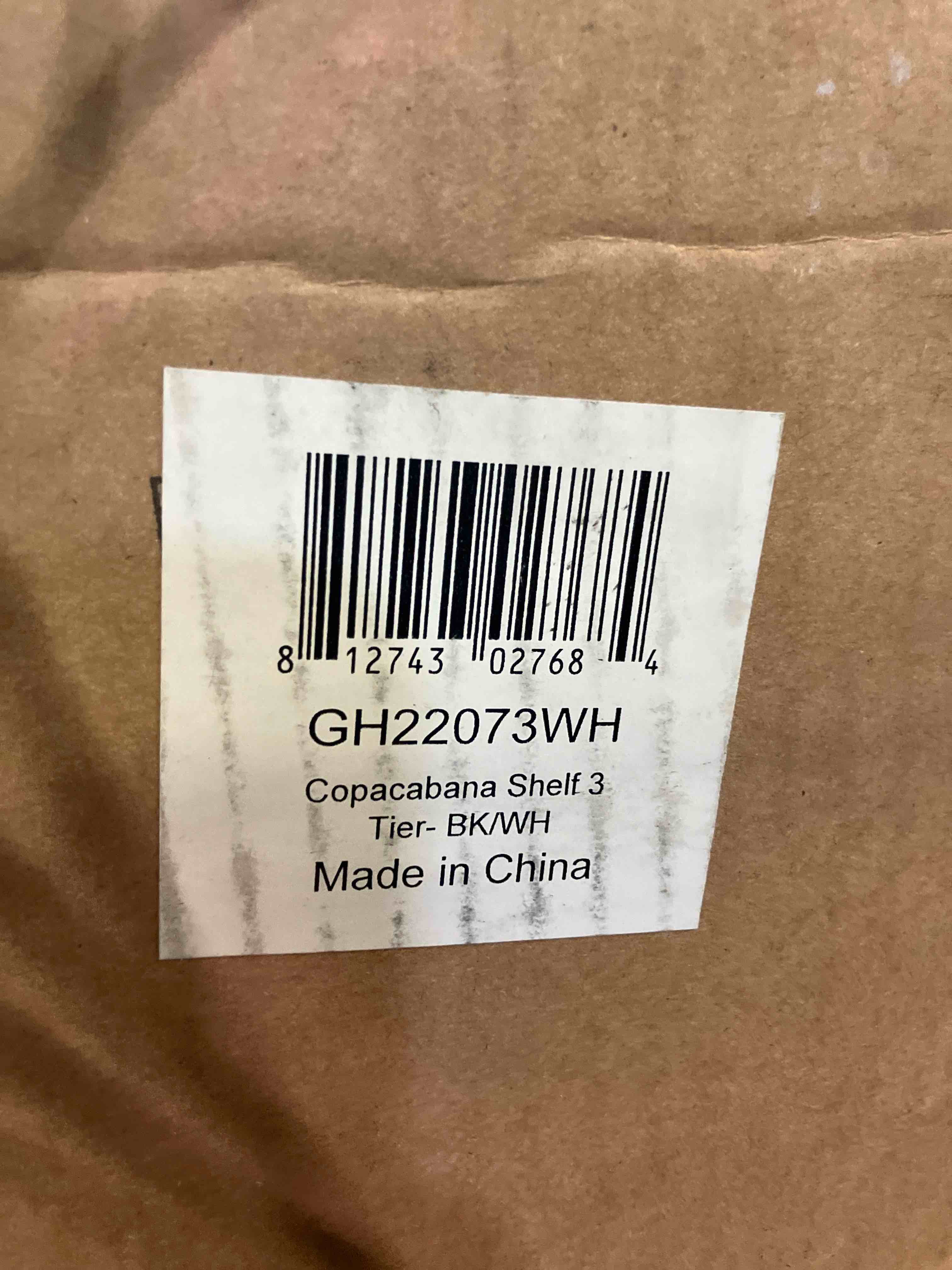 https://s3.amazonaws.com/lotting-images-prod/phillipi/TEA2244913_1752608239984.jpeg