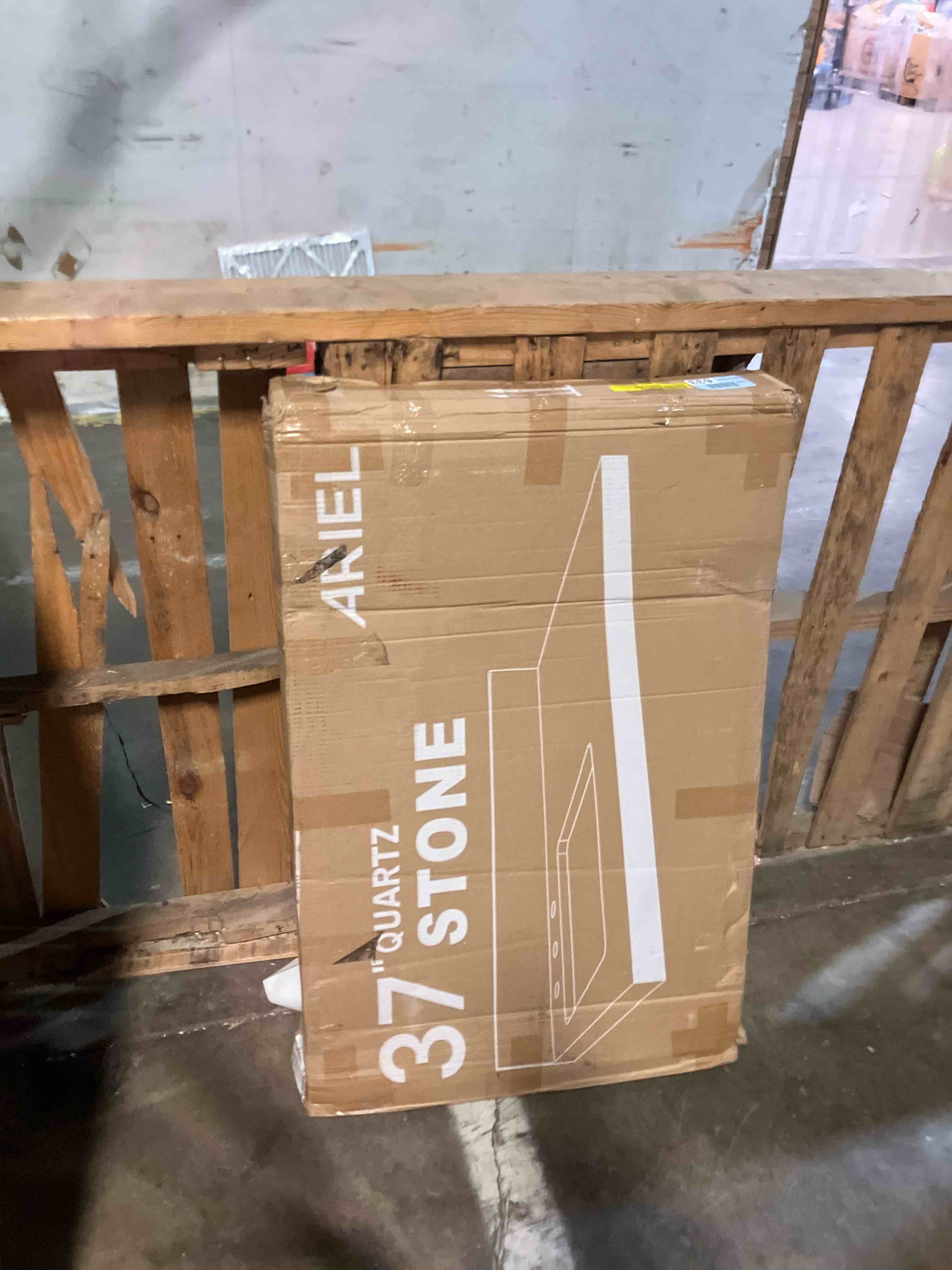 https://s3.amazonaws.com/lotting-images-prod/phillipi/TEA2244926_1752611183324.jpeg