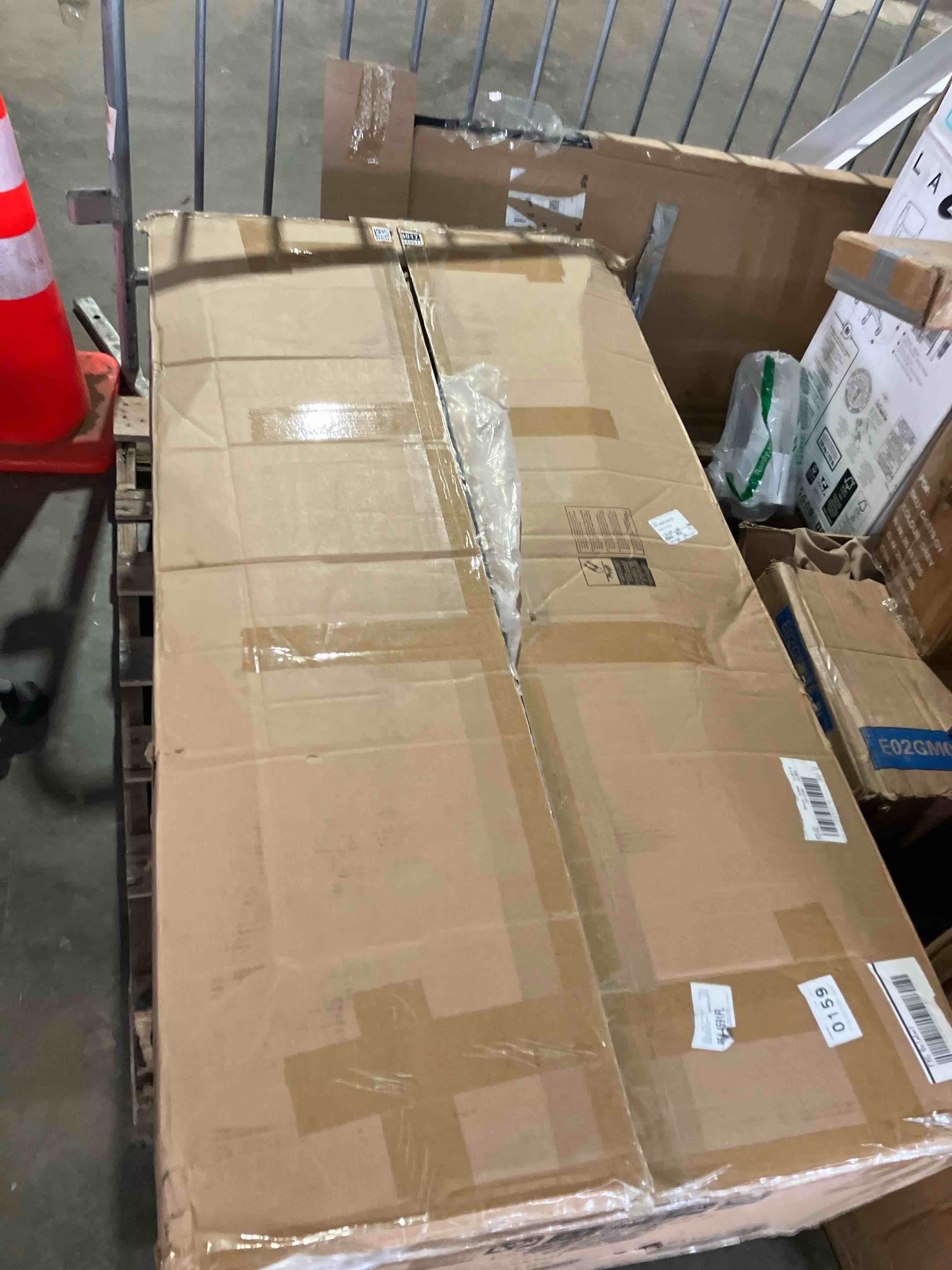 https://s3.amazonaws.com/lotting-images-prod/phillipi/TEA2245104_1745590643510.jpeg