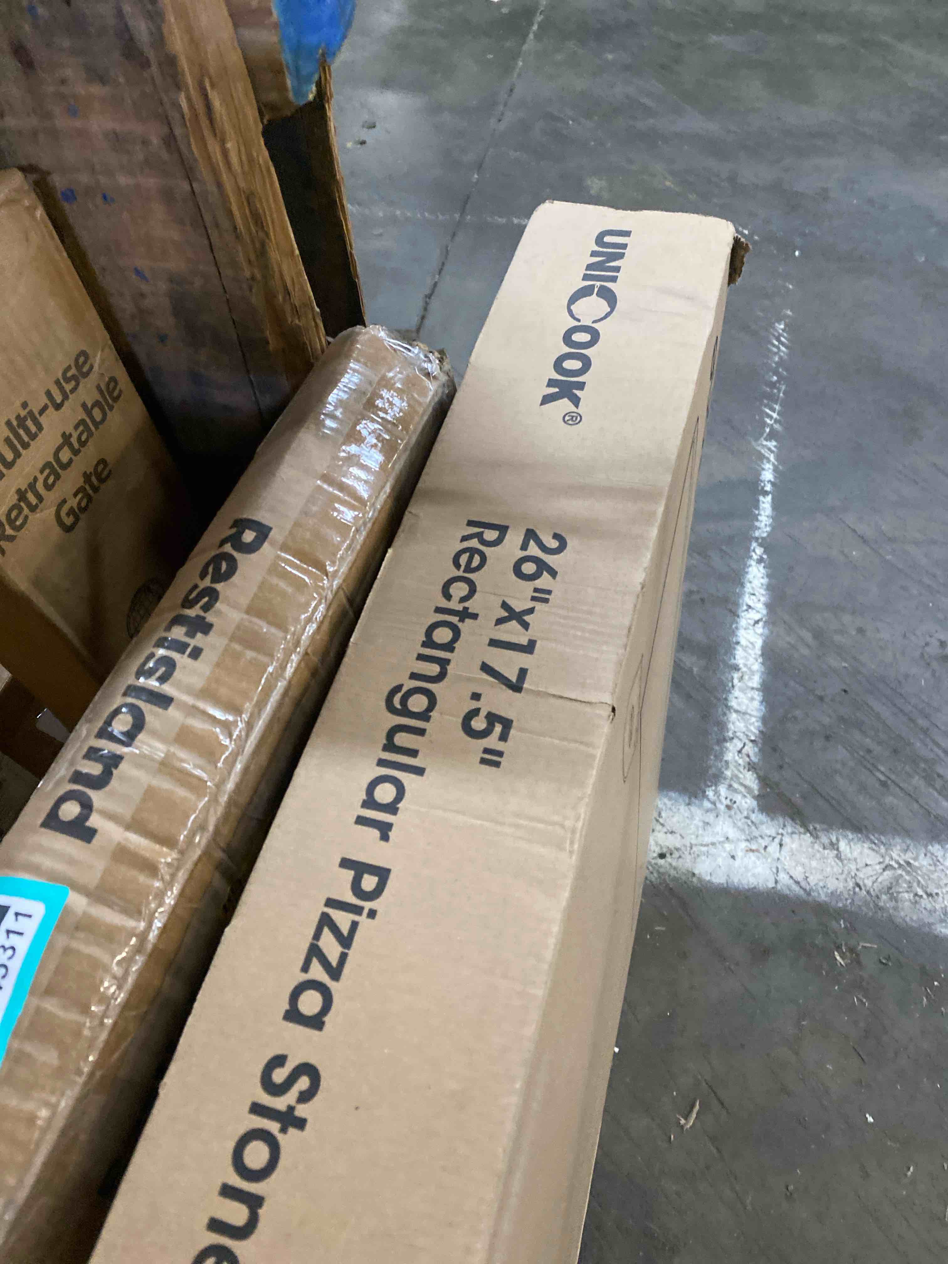 https://s3.amazonaws.com/lotting-images-prod/phillipi/TEA2245312_1745678761083.jpeg