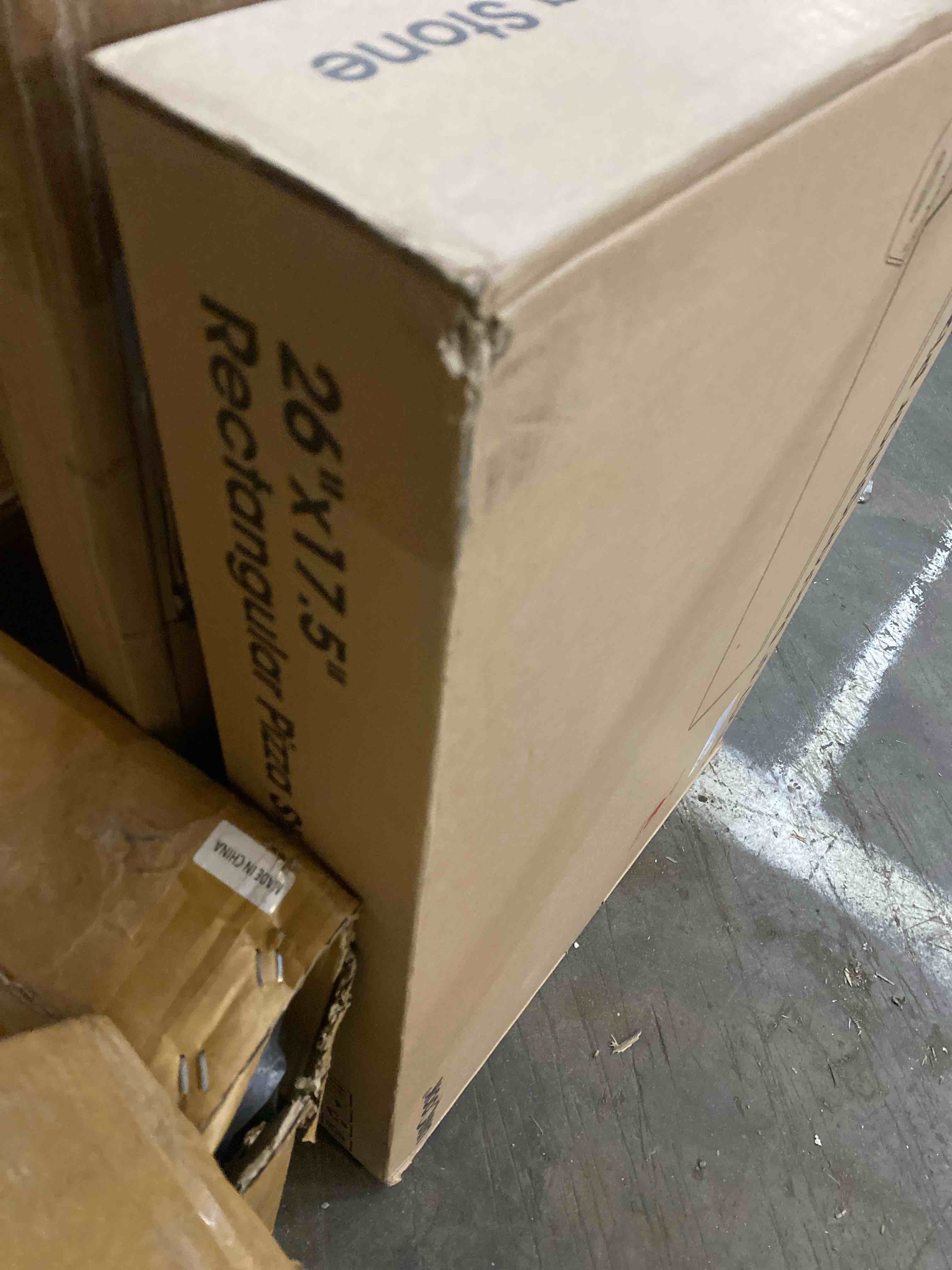 https://s3.amazonaws.com/lotting-images-prod/phillipi/TEA2245312_1745678762809.jpeg
