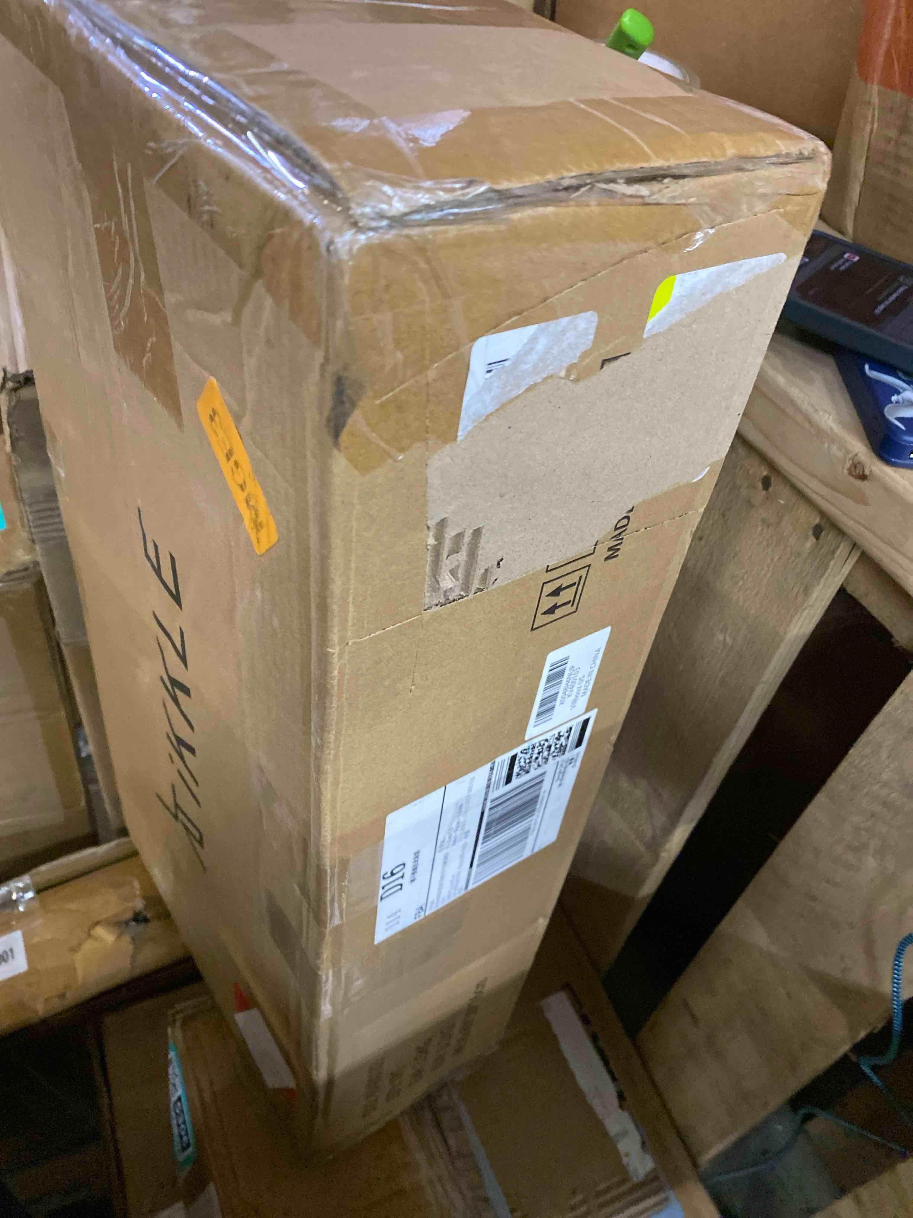 https://s3.amazonaws.com/lotting-images-prod/phillipi/TEA2245313_1745678853371.jpeg