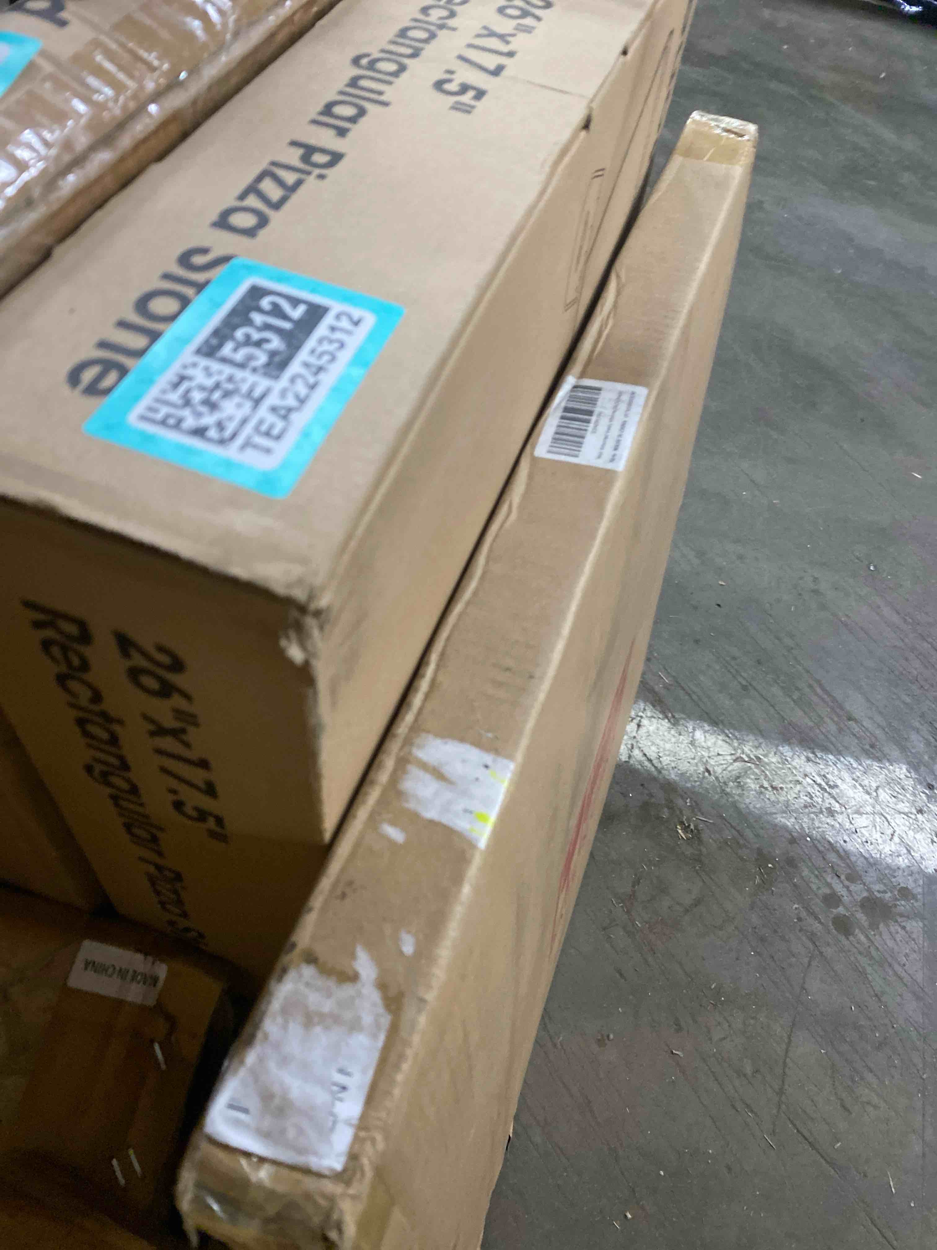 https://s3.amazonaws.com/lotting-images-prod/phillipi/TEA2245316_1745679104008.jpeg