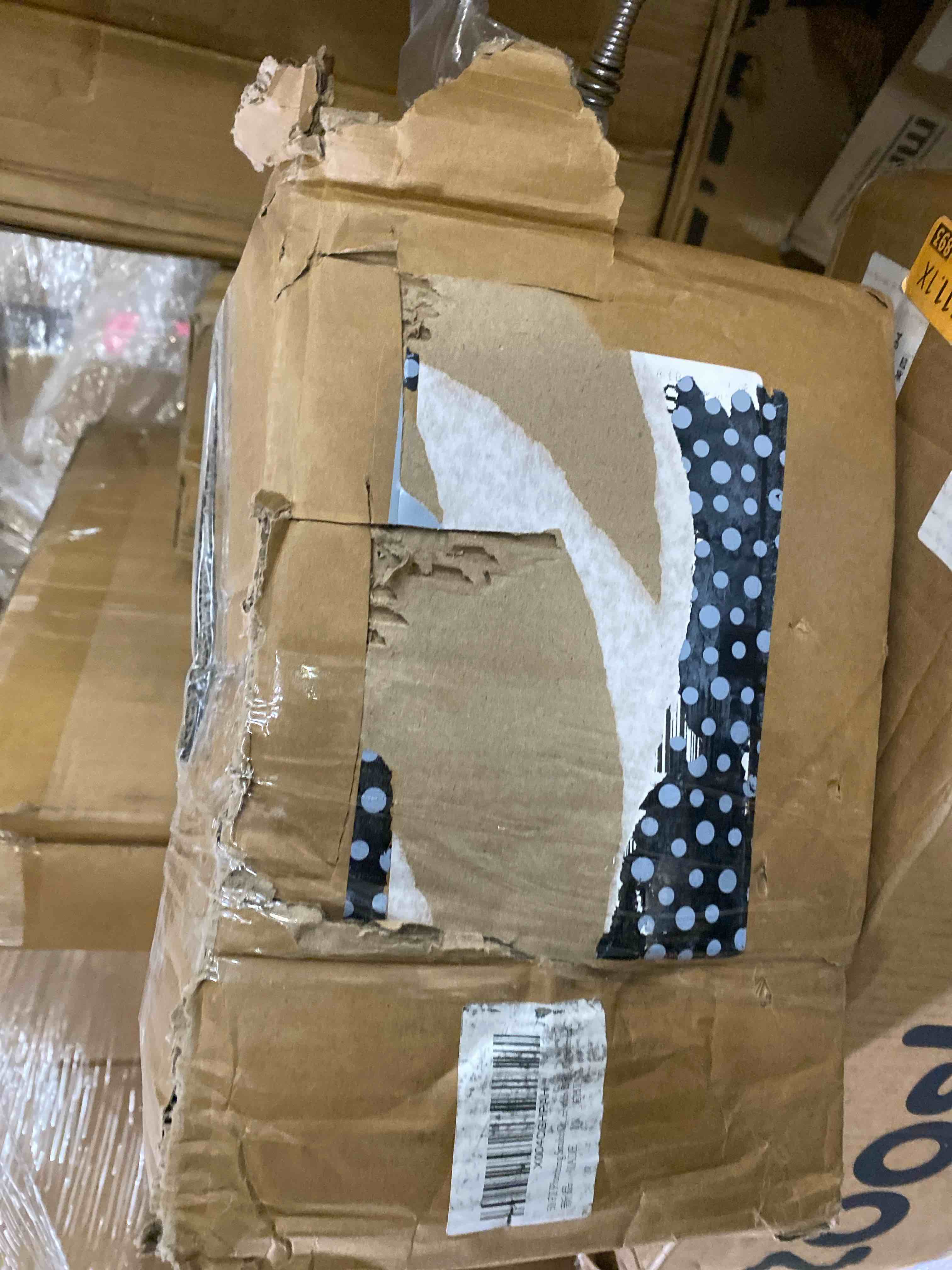 https://s3.amazonaws.com/lotting-images-prod/phillipi/TEA2245323_1745681270266.jpeg