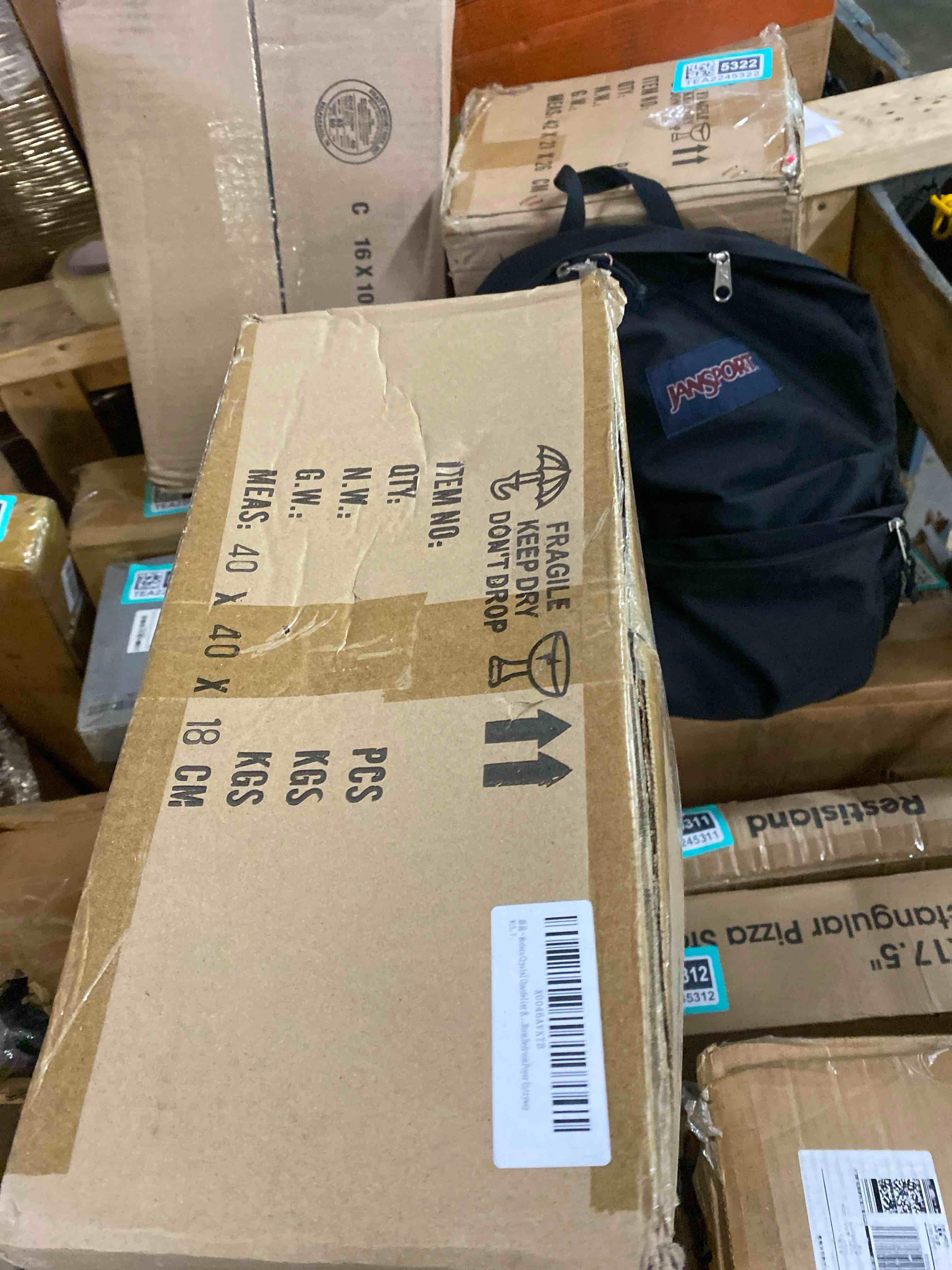 https://s3.amazonaws.com/lotting-images-prod/phillipi/TEA2245326_1745682228601.jpeg