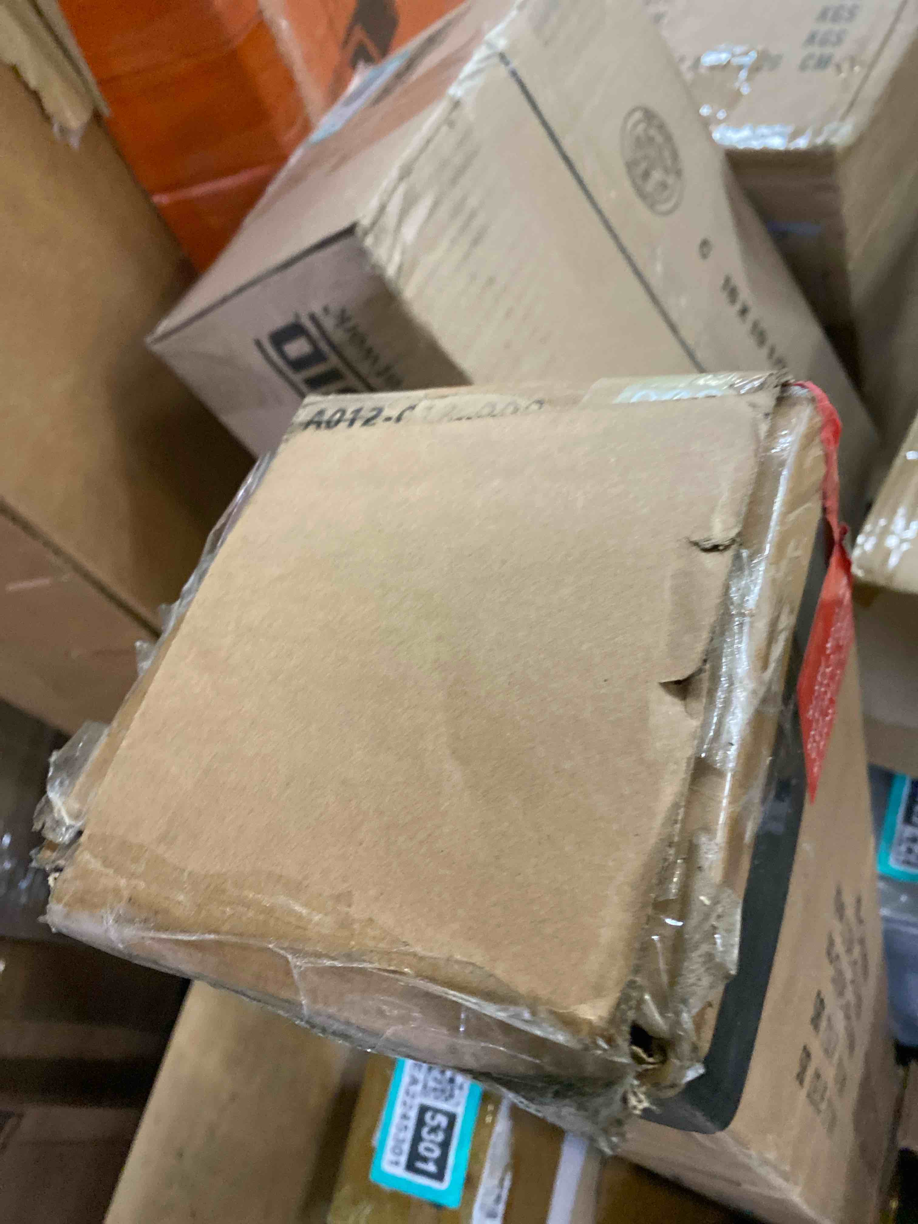 https://s3.amazonaws.com/lotting-images-prod/phillipi/TEA2245341_1745684372376.jpeg