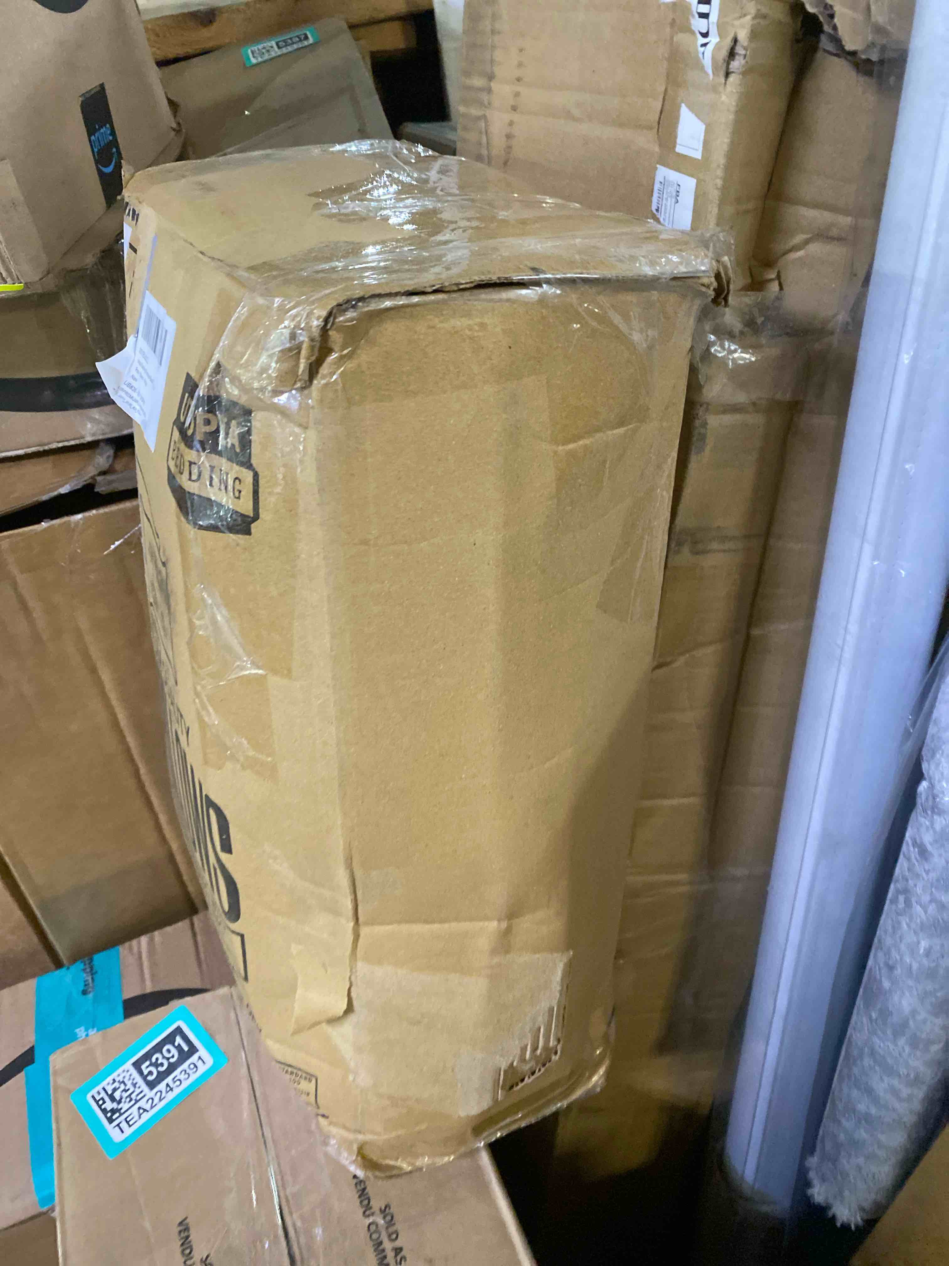https://s3.amazonaws.com/lotting-images-prod/phillipi/TEA2245397_1745694974178.jpeg