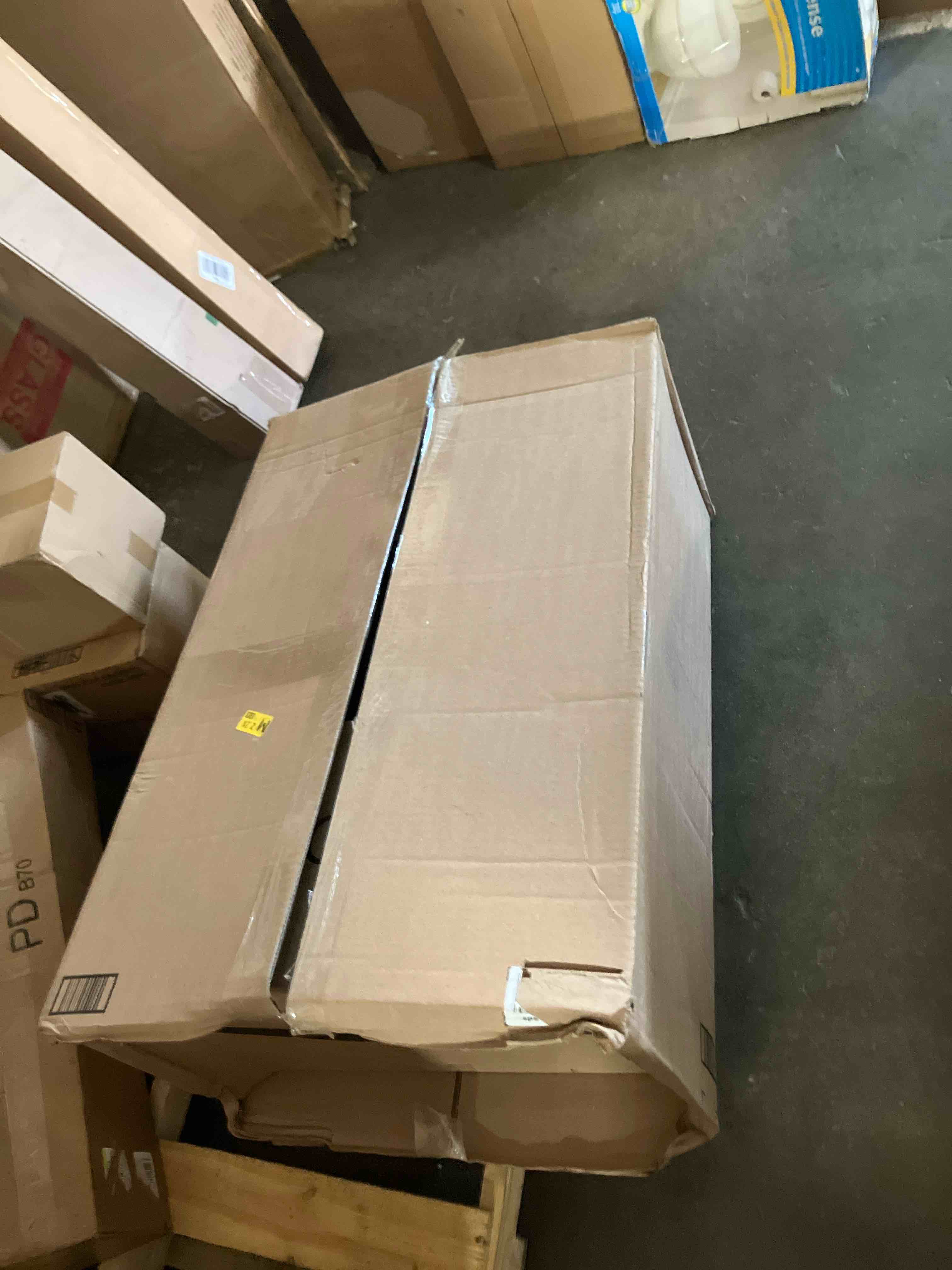 https://s3.amazonaws.com/lotting-images-prod/phillipi/TEA2245431_1745875276213.jpeg