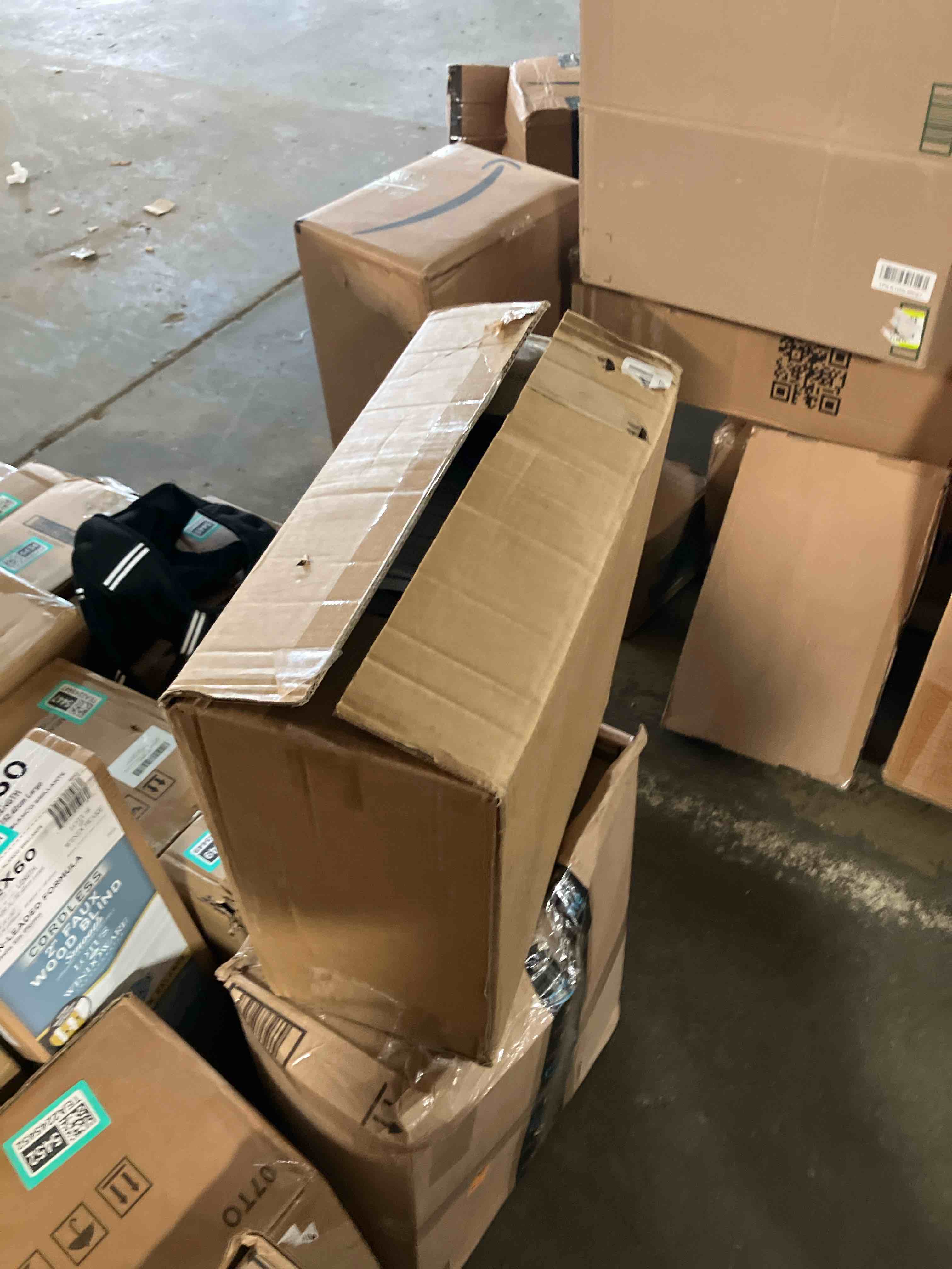 https://s3.amazonaws.com/lotting-images-prod/phillipi/TEA2245460_1745932931827.jpeg
